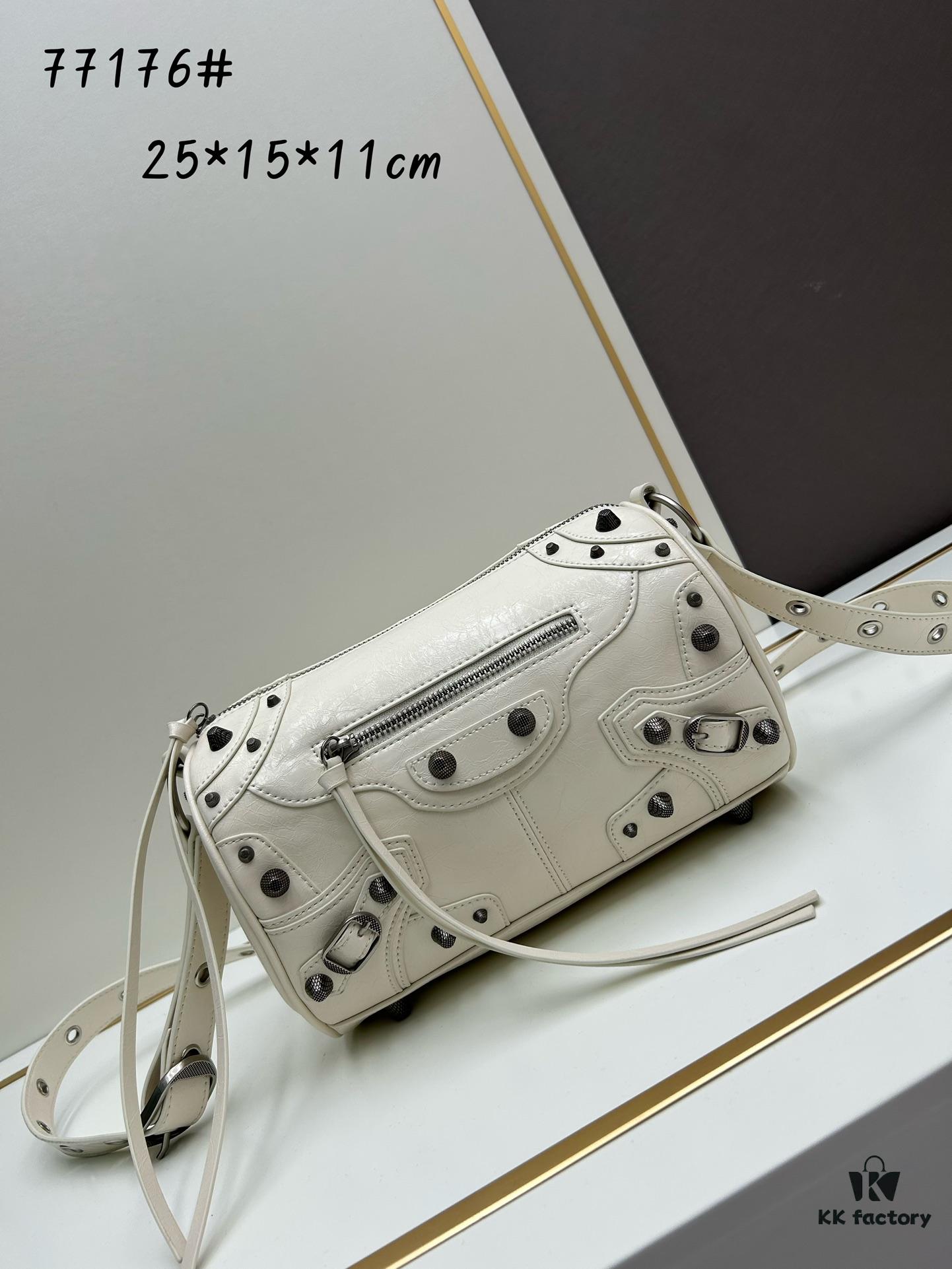 Balenciaga Cagole Duffle Bag – The Perfect Mini Pillow Bag, Adjustable for Crossbody, Shoulder, or Underarm Carry