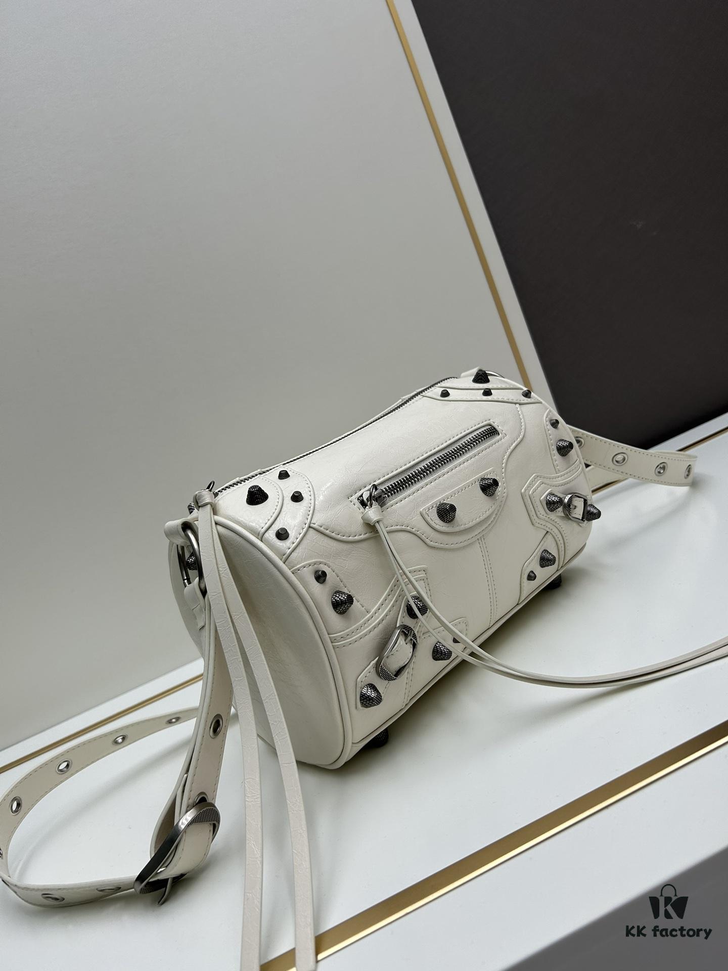 Balenciaga Cagole Duffle Bag – The Perfect Mini Pillow Bag, Stylish and Versatile