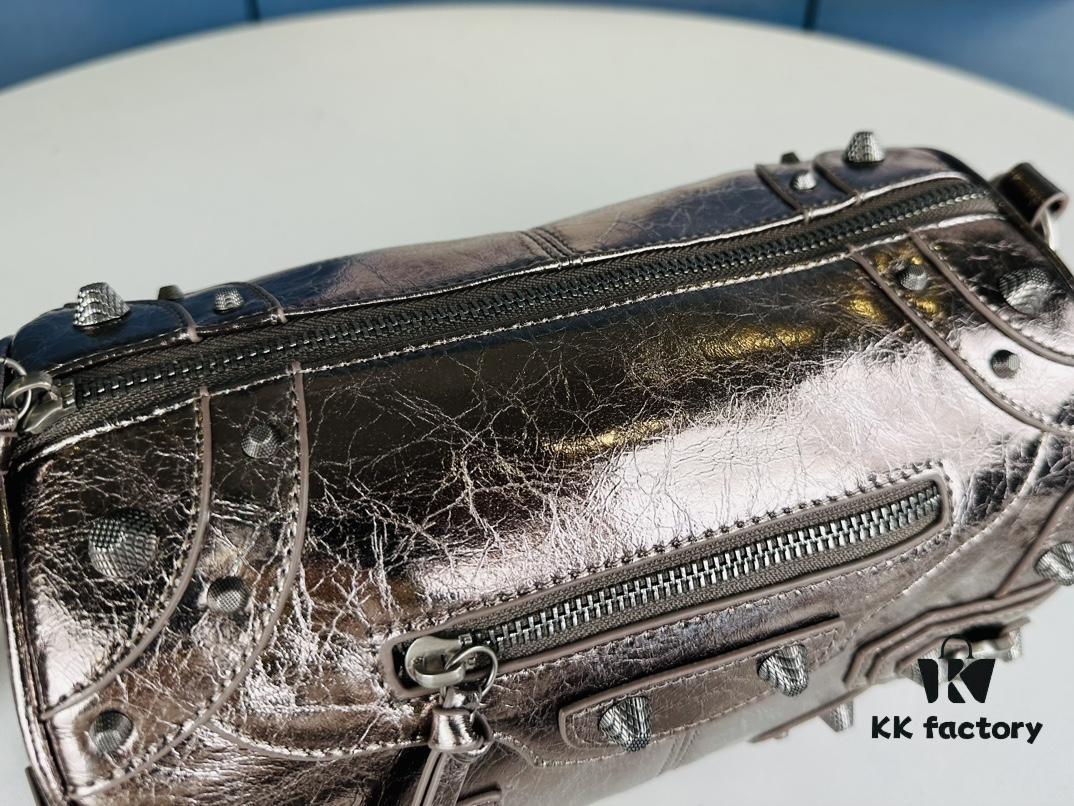 Balenciaga Cagole Duffle Bag – The Perfect Mini Pillow Bag, Adjustable for Crossbody, Shoulder, or Underarm Carry