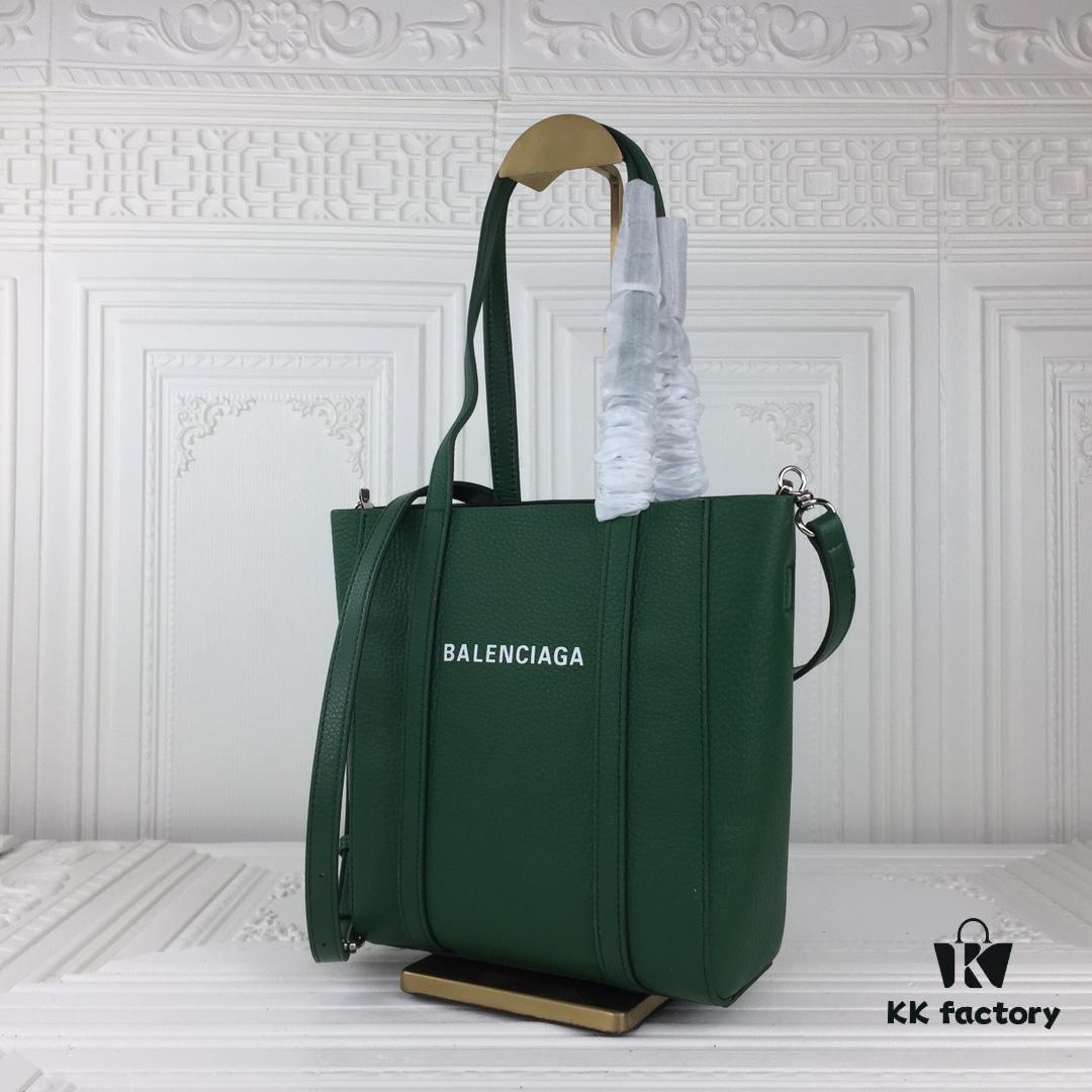 Balenciaga B. Everyday Tote Mini Size – New Arrival, Stylish and Practical, Made from Italian Imported Calfskin Leather