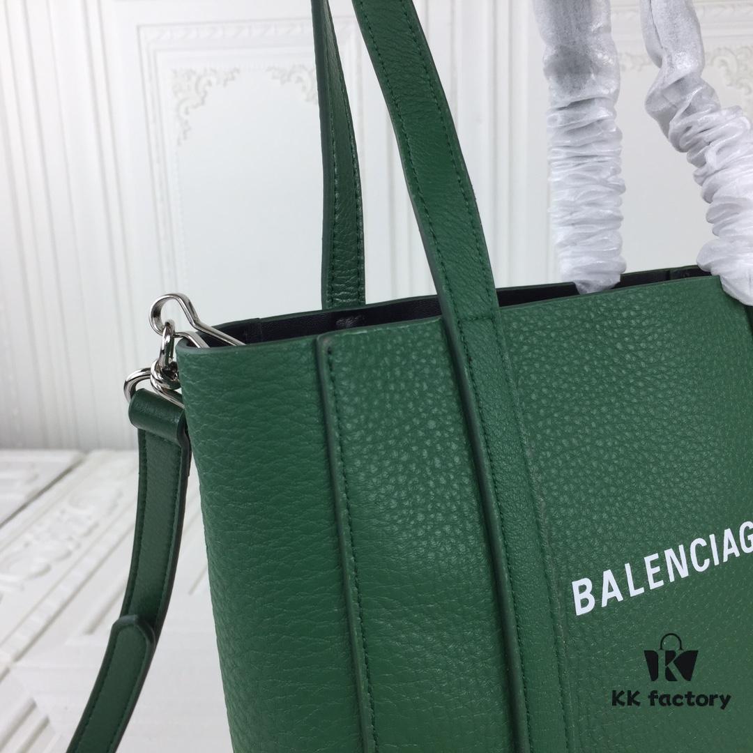 Balenciaga B. Everyday Tote Mini Size – New Arrival, Stylish and Practical, Made from Italian Imported Calfskin Leather