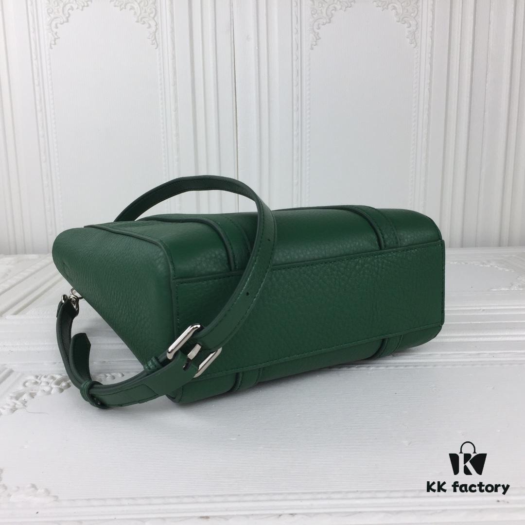 Balenciaga B. Everyday Tote Mini Size – New Arrival, Stylish and Practical, Made from Italian Imported Calfskin Leather