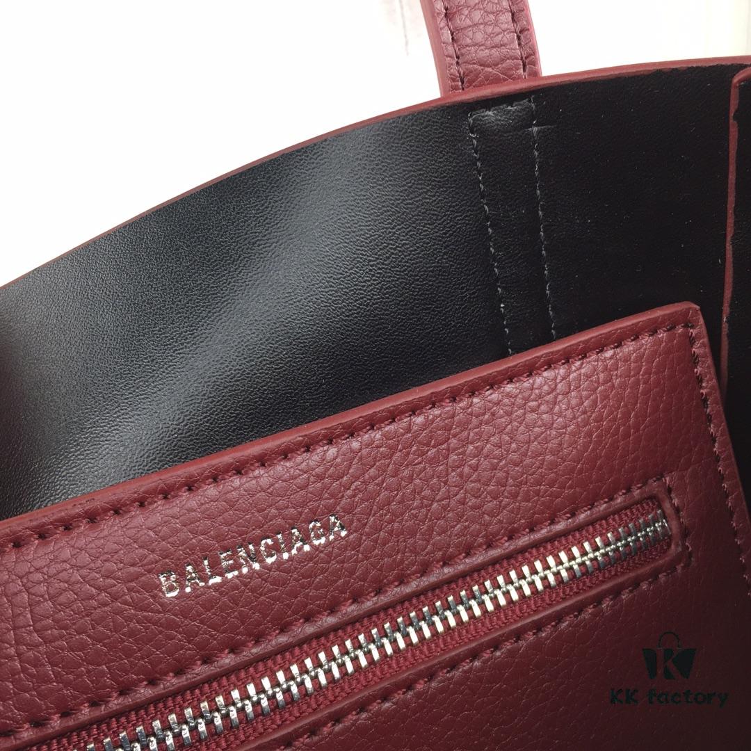 Balenciaga B. Everyday Tote Mini Size – New Arrival, Stylish and Practical, Made from Italian Imported Calfskin