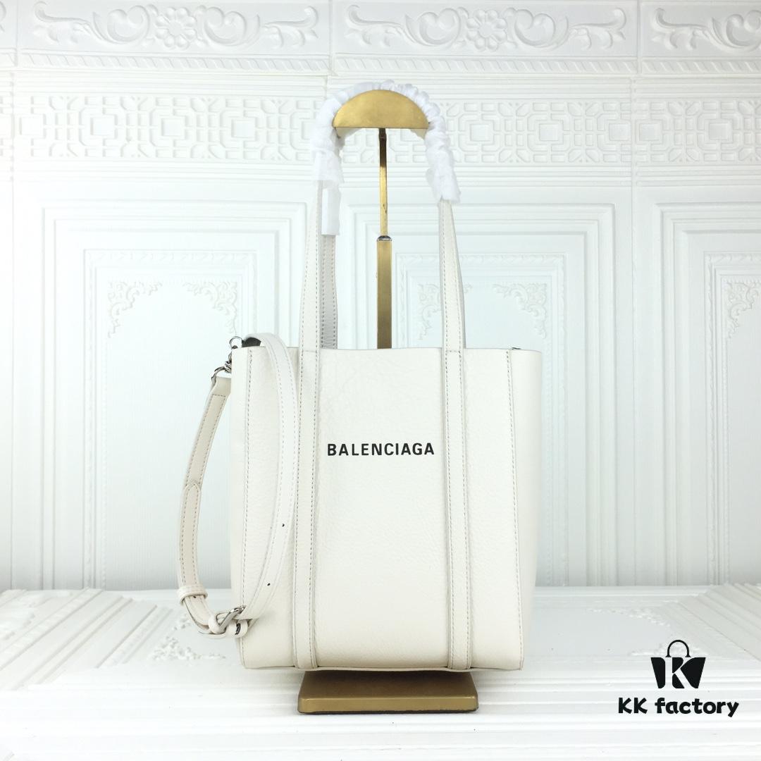 Balenciaga B. Everyday Tote Bag Small Size – New Arrival, Stylish and Practical, Made from Italian Imported Calfskin Leather