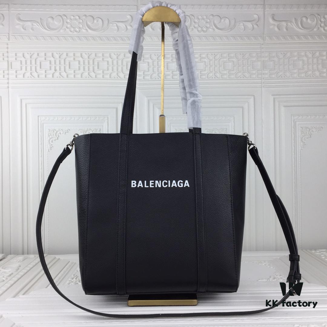 Balenciaga B. Everyday Tote Bag Large Size – New Arrival, Stylish and Practical