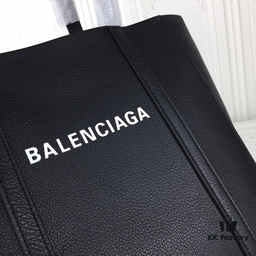 Balenciaga B. Everyday Tote Bag Large Size – New Arrival, Stylish and Practical