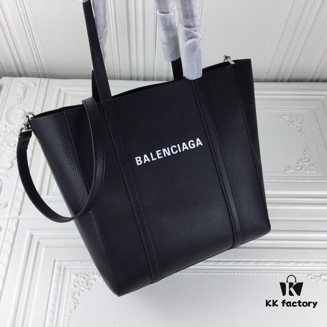 Balenciaga B. Everyday Tote Bag Large Size – New Arrival, Stylish and Practical