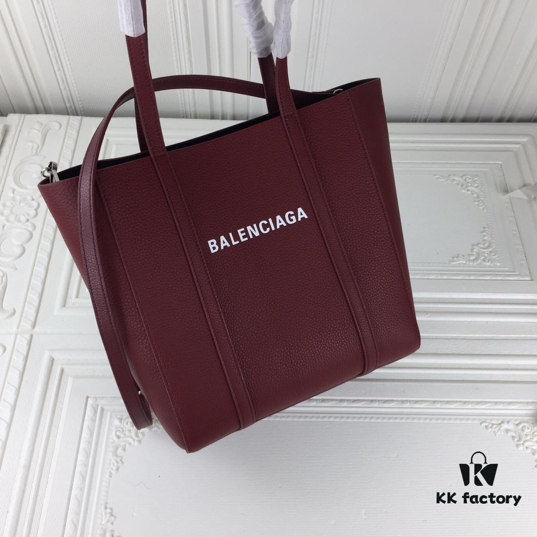 Balenciaga B. Everyday Tote Bag Large Size – New Arrival, Stylish and Practical, Made from Italian Imported Calfskin