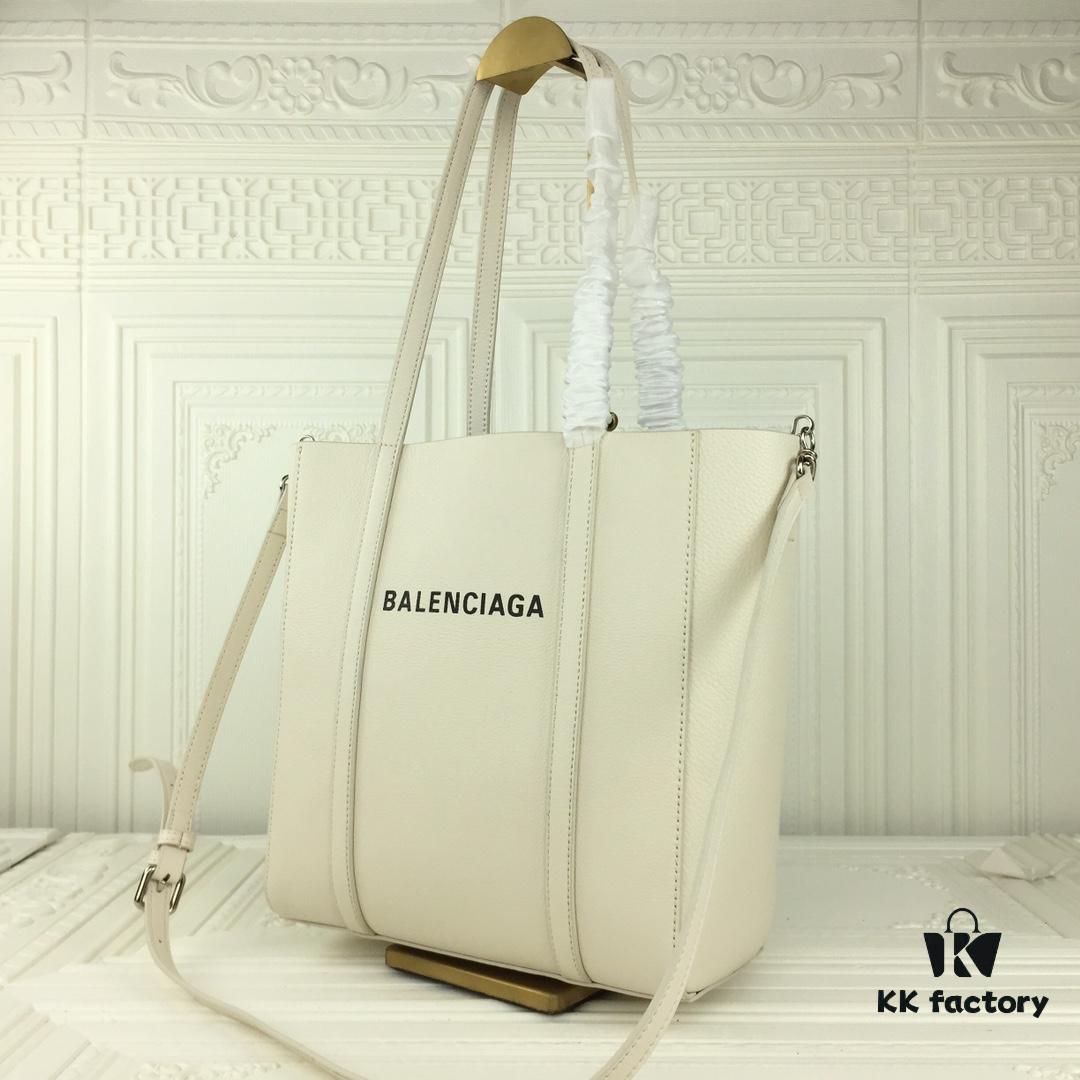 Balenciaga B. Everyday Tote Bag Large Size New Arrival