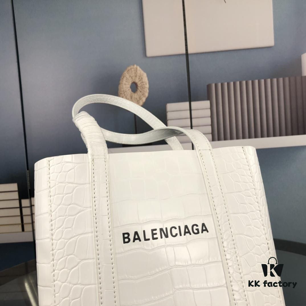 New Balenciaga B. Everyday Tote Bag in Crocodile Print - Italian Imported Calfskin, Stylish and Practical Crossbody Handbag