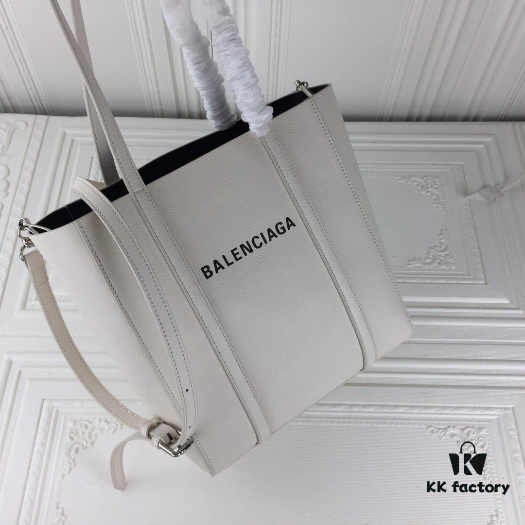 Balenciaga B. Everyday Tote Bag Large Size New Arrival