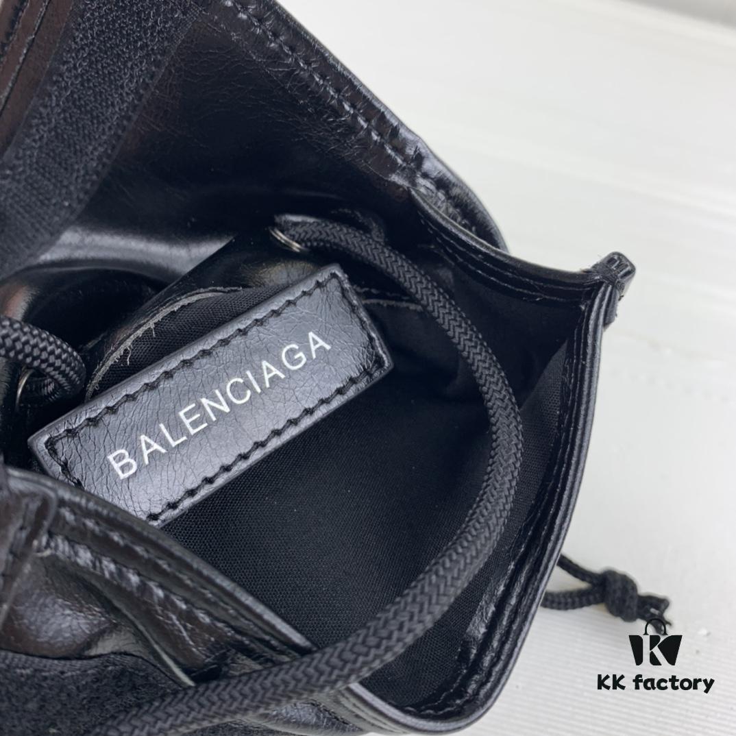 New BALEZIA Leather Rope Crossbody Bag Graffiti Phone Bag