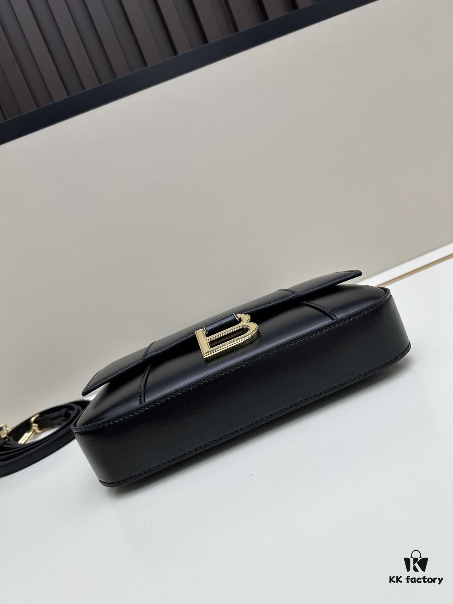 Gift Box Included 🎁, Balenciaga H02606, Genuine Leather Handbag, 23x13x4cm, 2025 New Arrival, Minimalist Style, Must-Have for Early Risers