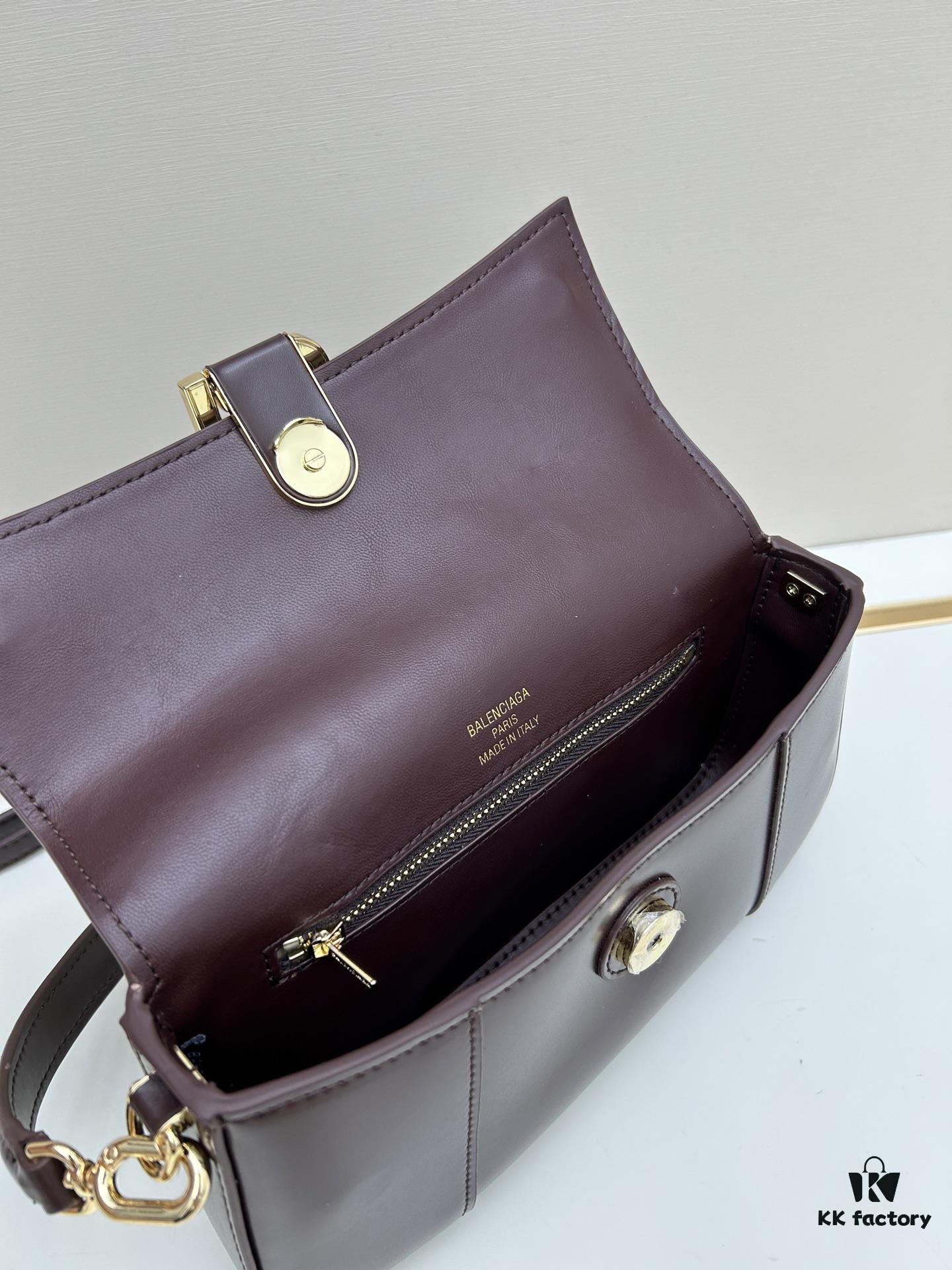 Luxury Gift Box 🎁, Balenciaga H02606 Model, 23x13x4cm, Full-Grain Leather, 2025 New Arrival Niche Bag 🛍️ Essential for Early Risers