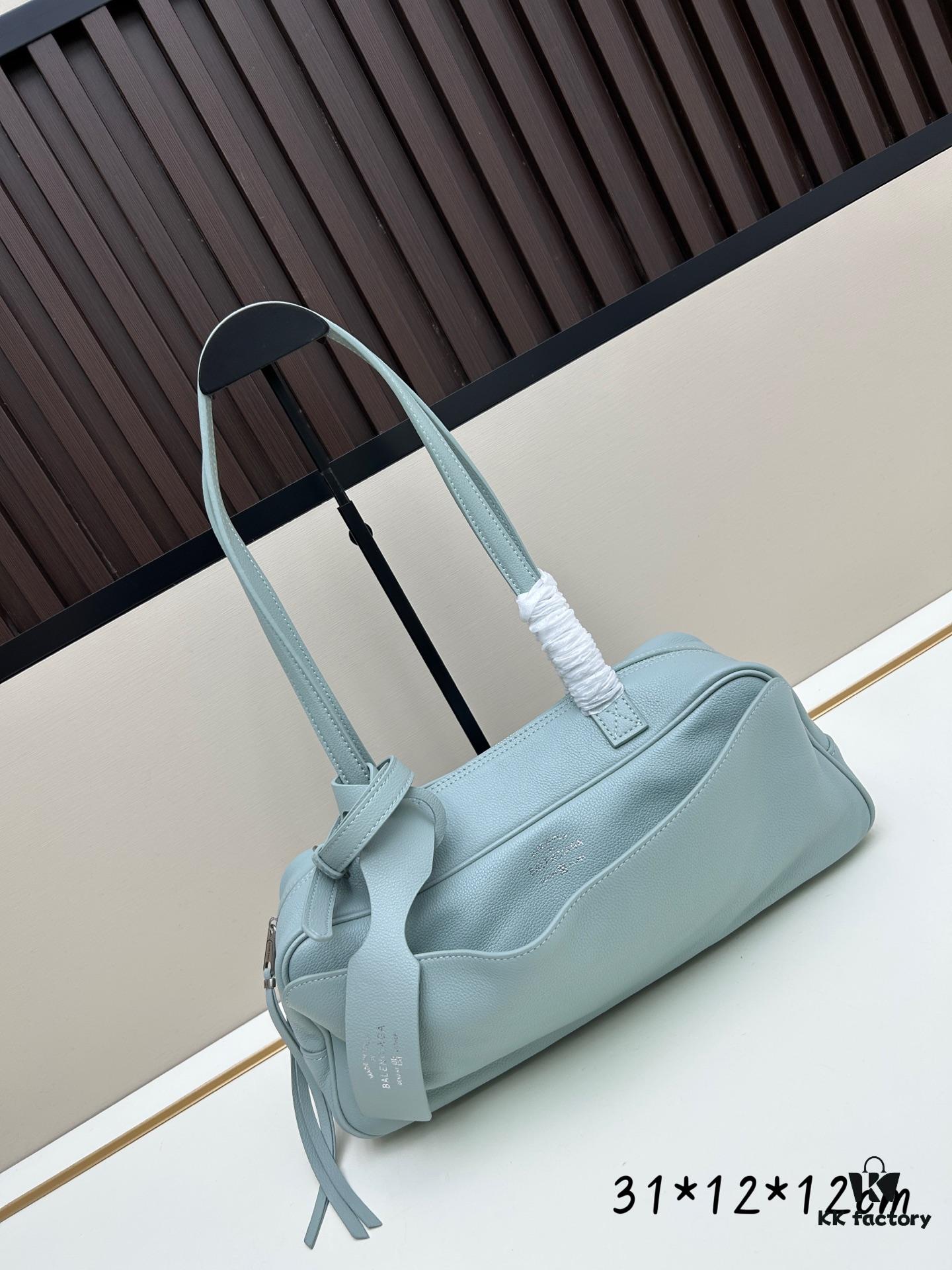 Small Size 💰 Balenciaga—Carrie Bowling Bag 🎳