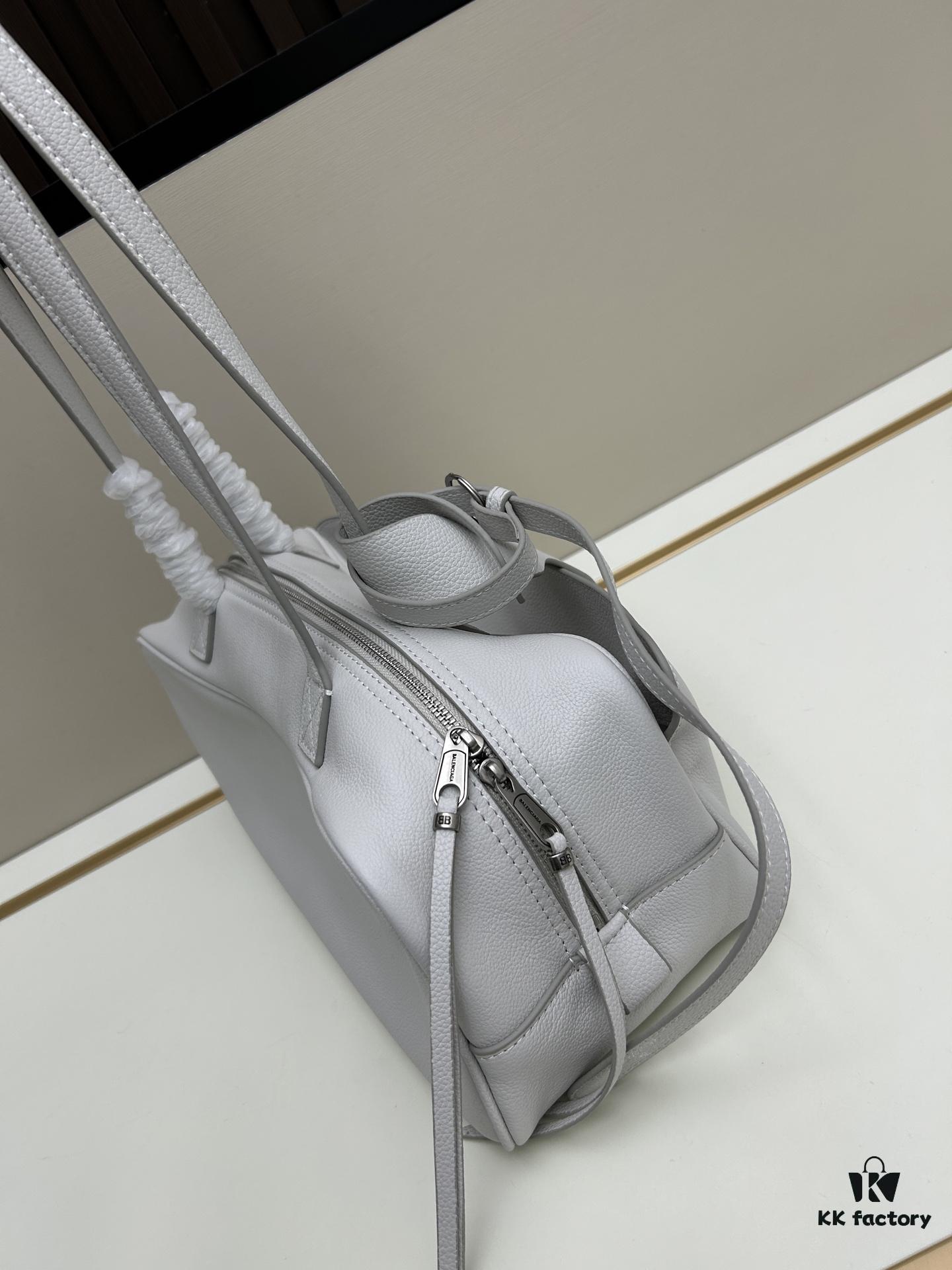 Small Size 💰 Balenciaga—Bowling Bag 🎳