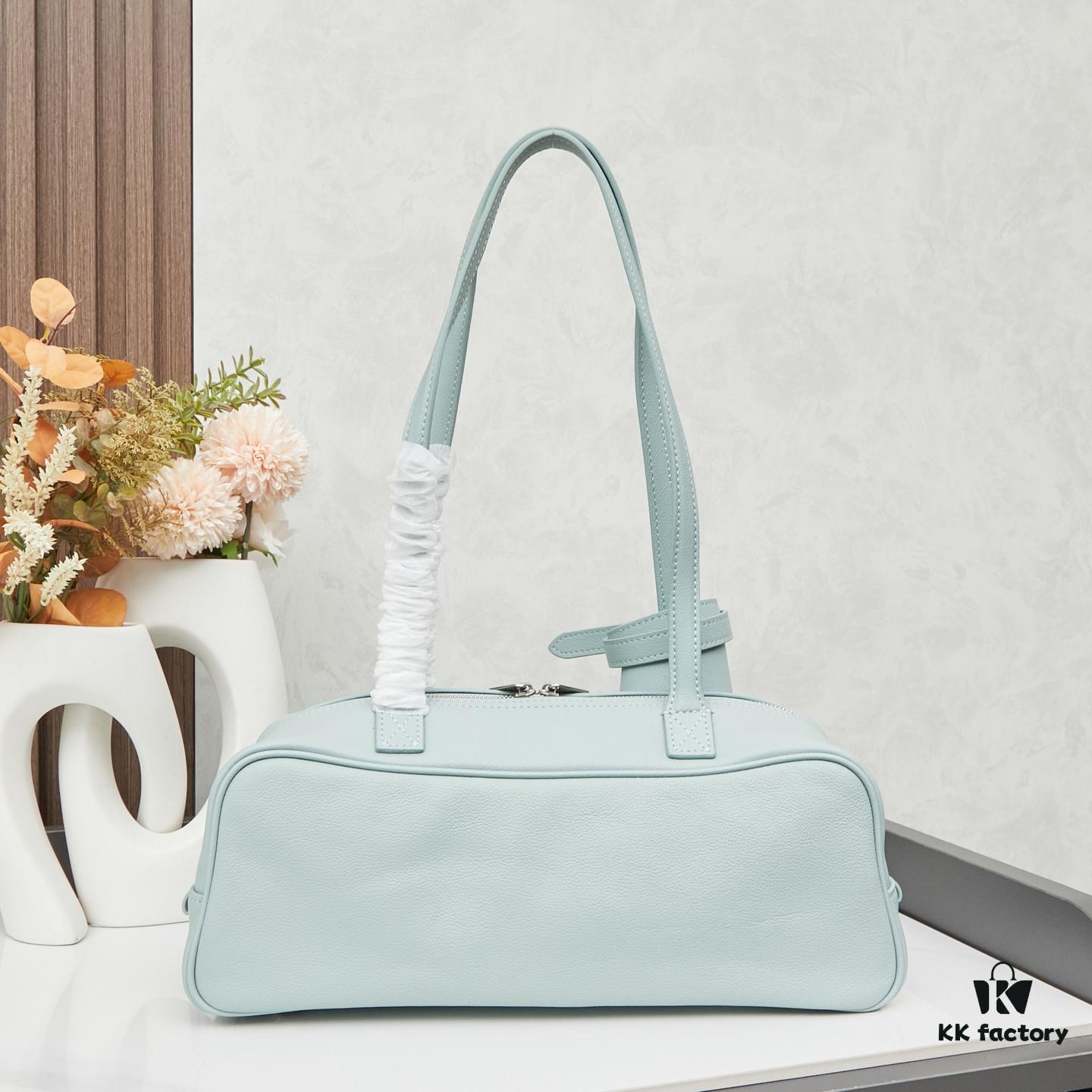 Small Size 💰 Balenciaga—Carrie Bowling Bag 🎳