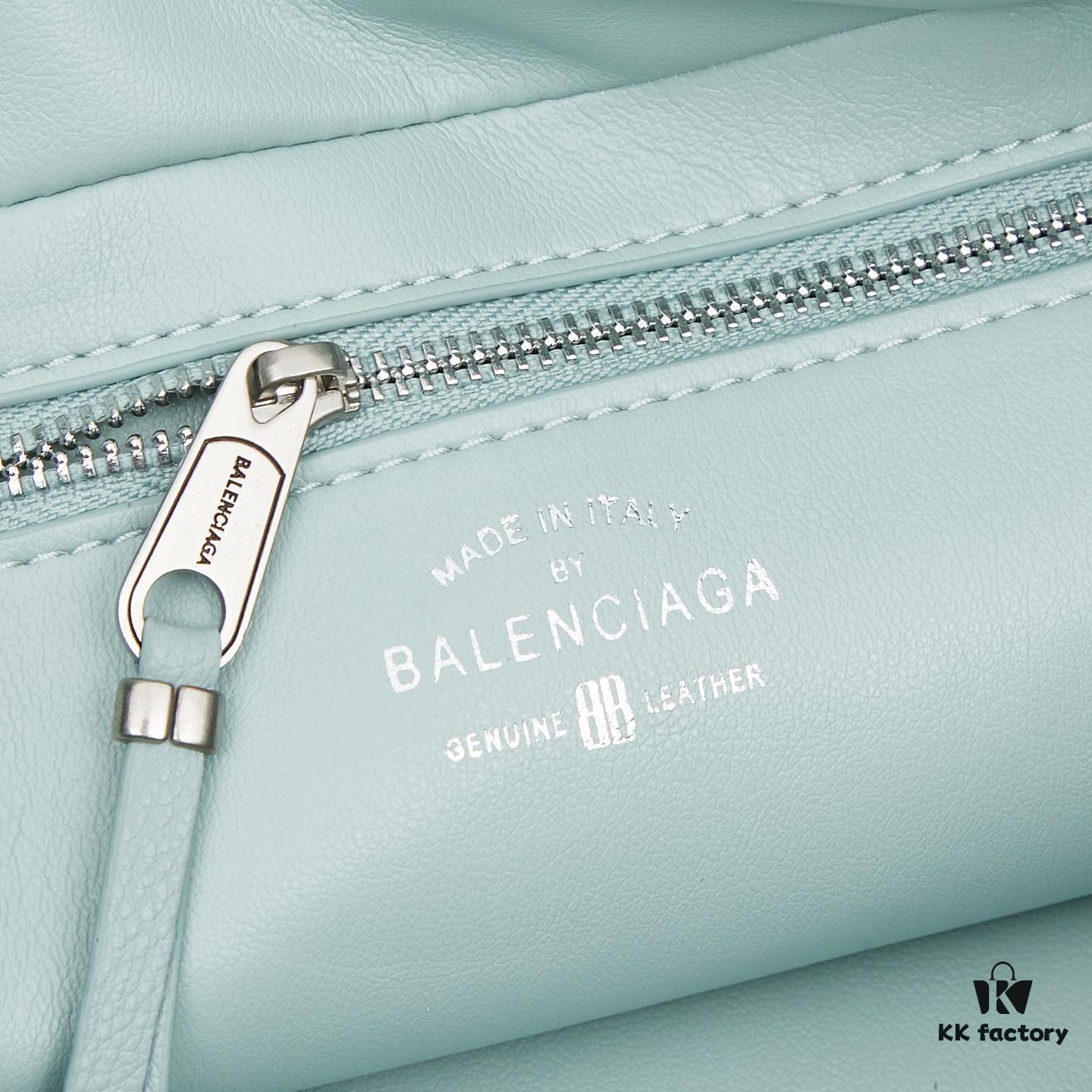 Small Size 💰 Balenciaga—Carrie Bowling Bag 🎳