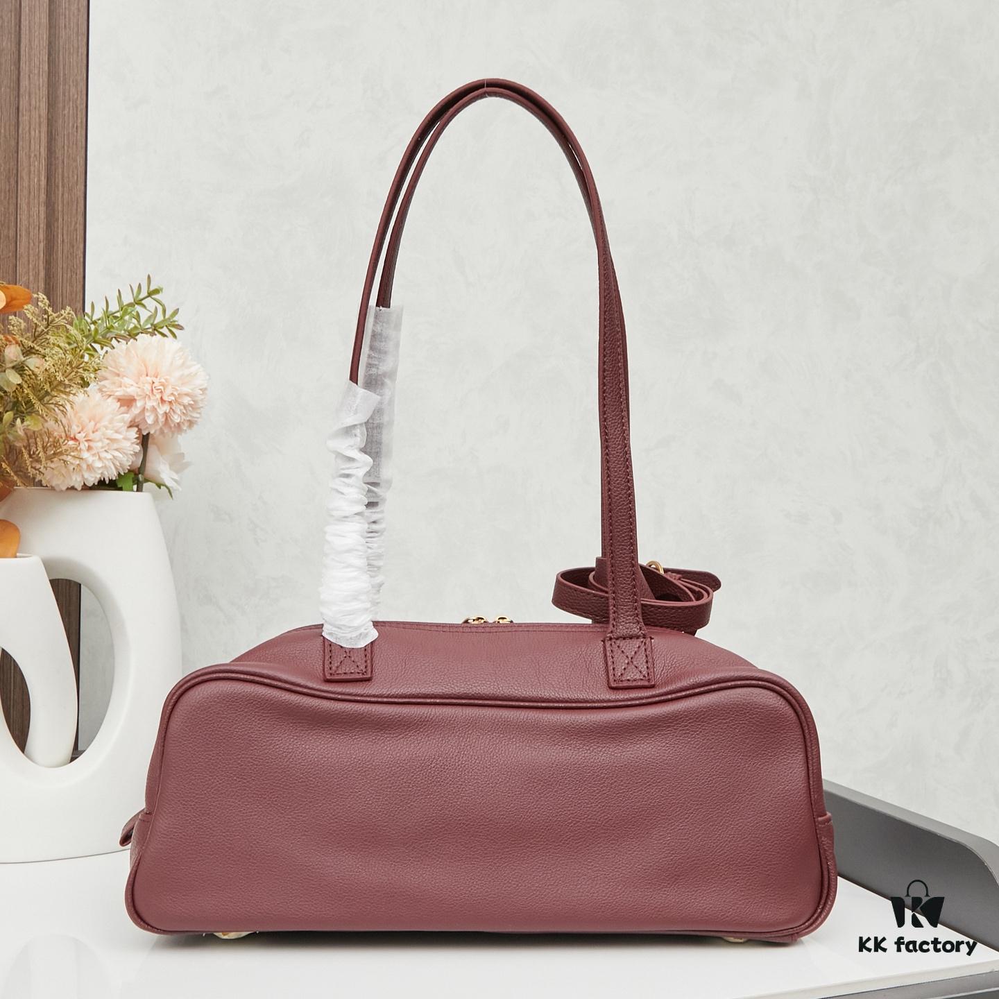 Small Size 💰 Balenciaga—Carrie Bowling Bag 🎳