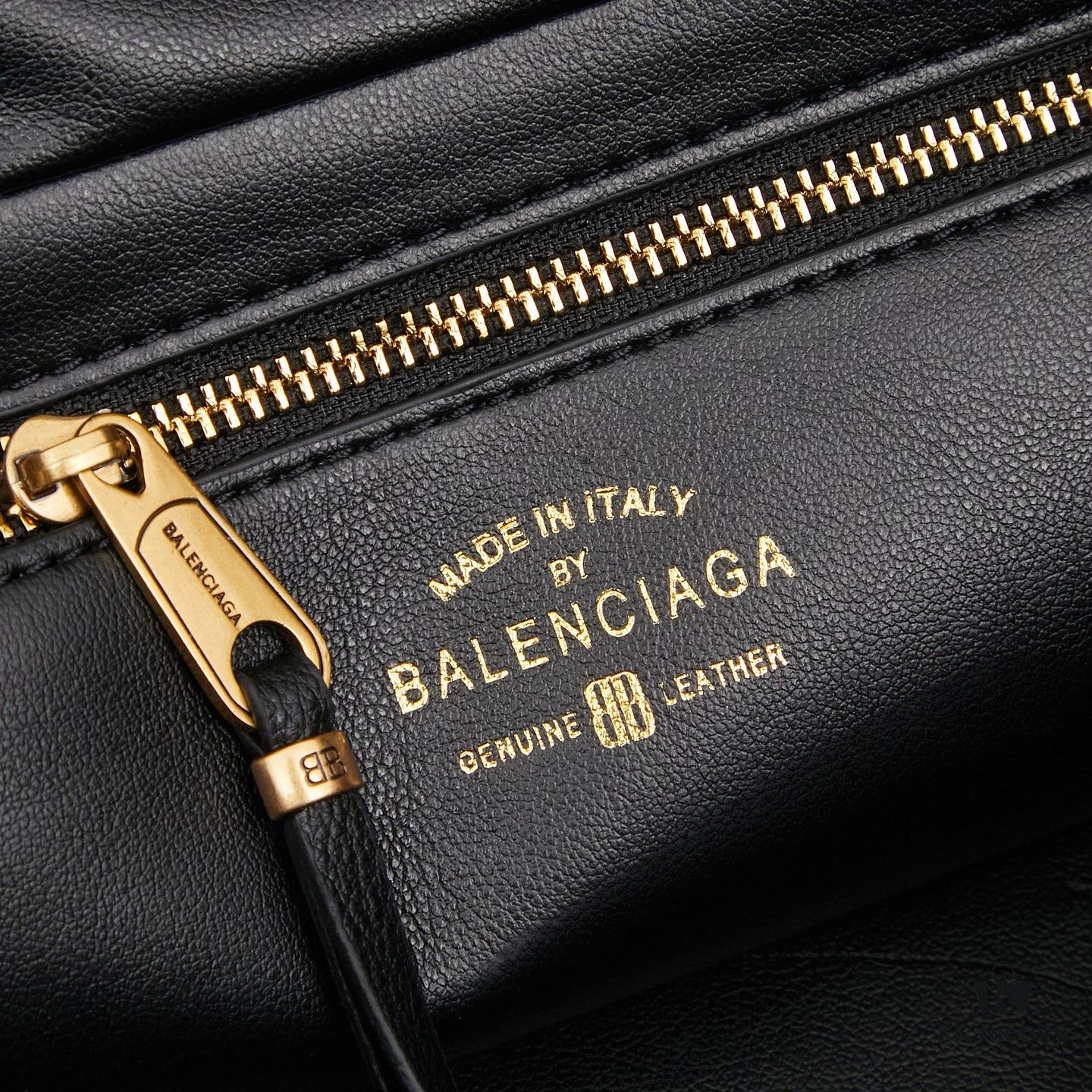Small Size 💰 Balenciaga—Bowling Bag 🎳