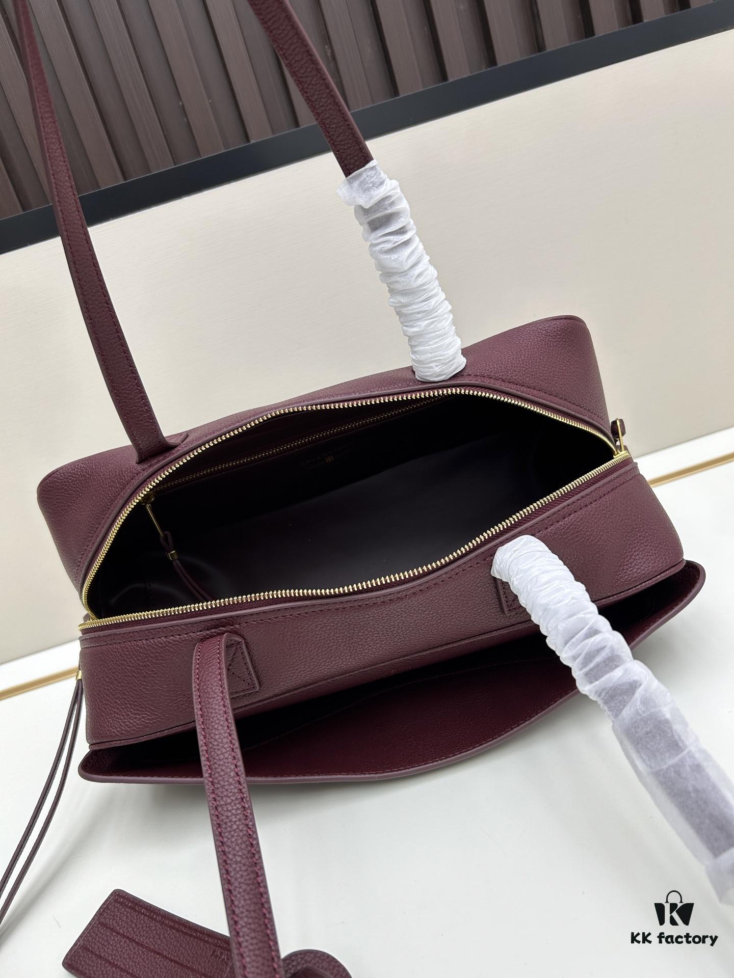 Gift Box Included 🎁, Balenciaga Size 30.9X11.9X11.9cm, Full-Grain Leather Material, 2025 New Minimalist Tote Bag 🛍️ Essential for Early Risers