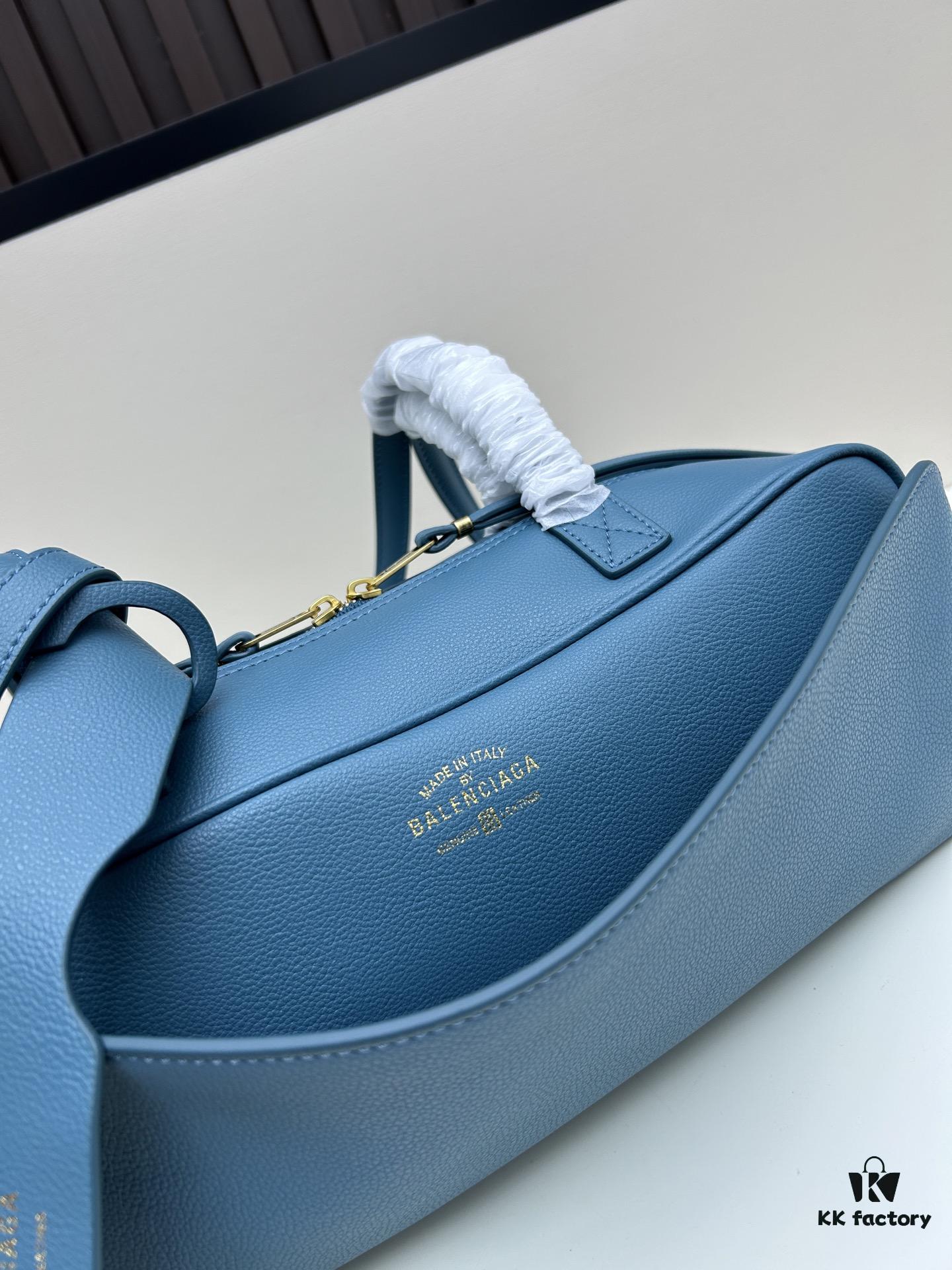 Gift Box Included 🎁, Balenciaga Size 30.9X11.9X11.9cm, Full-Grain Leather Material, 2025 New Minimalist Tote Bag 🛍️ Essential for Early Risers