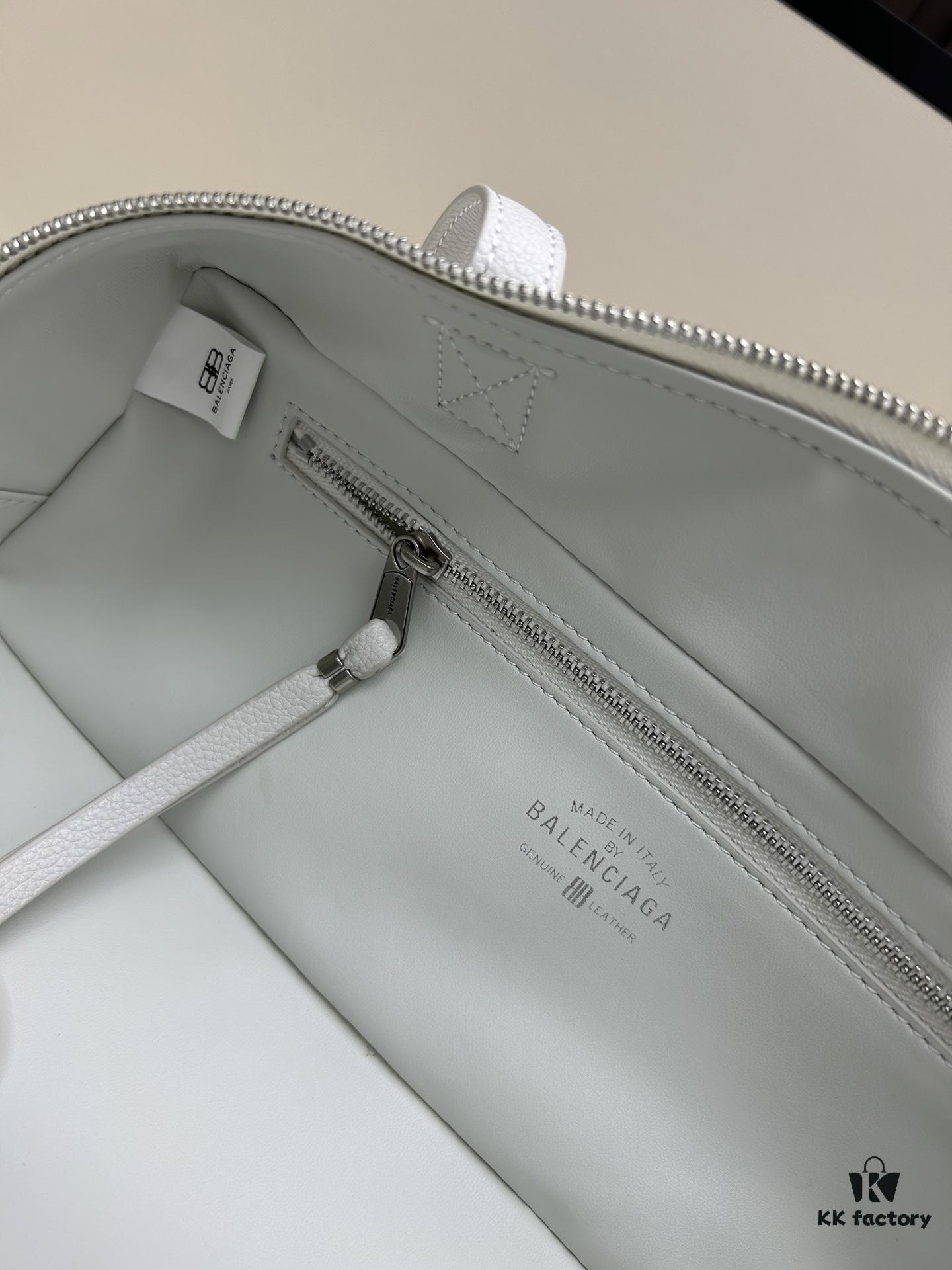 Gift Box Included 🎁, Balenciaga Size 30.9X11.9X11.9cm, Full-Grain Leather Material, 2025 New Minimalist Tote Bag 🛍️ Essential for Early Risers