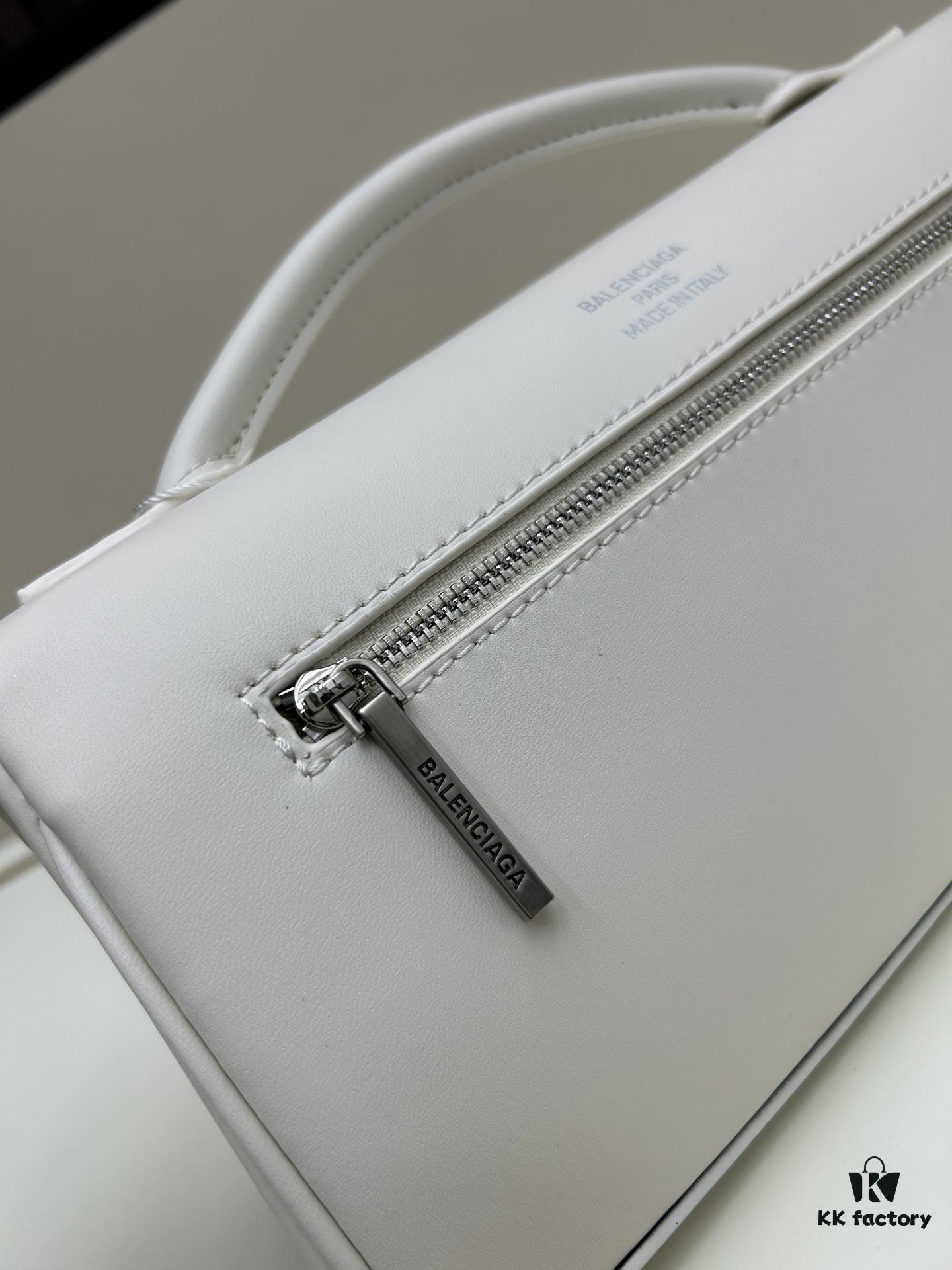 Gift Box Included 🎁, Balenciaga Model 8896, Size 27x14x5cm, Full-Grain Leather, 2025 New Minimalist Tote Bag 🛍️ Essential for Early Risers