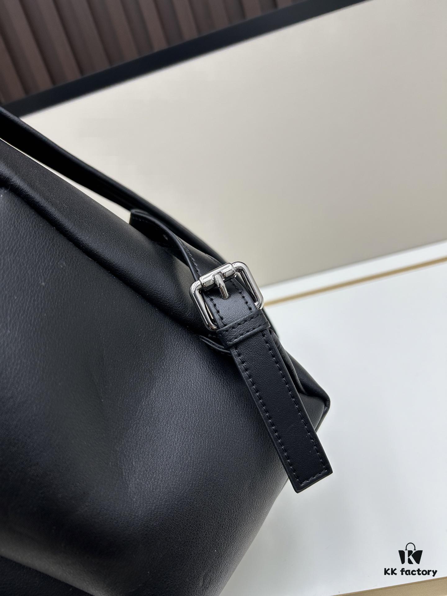 Balenciaga Everyday Backpack