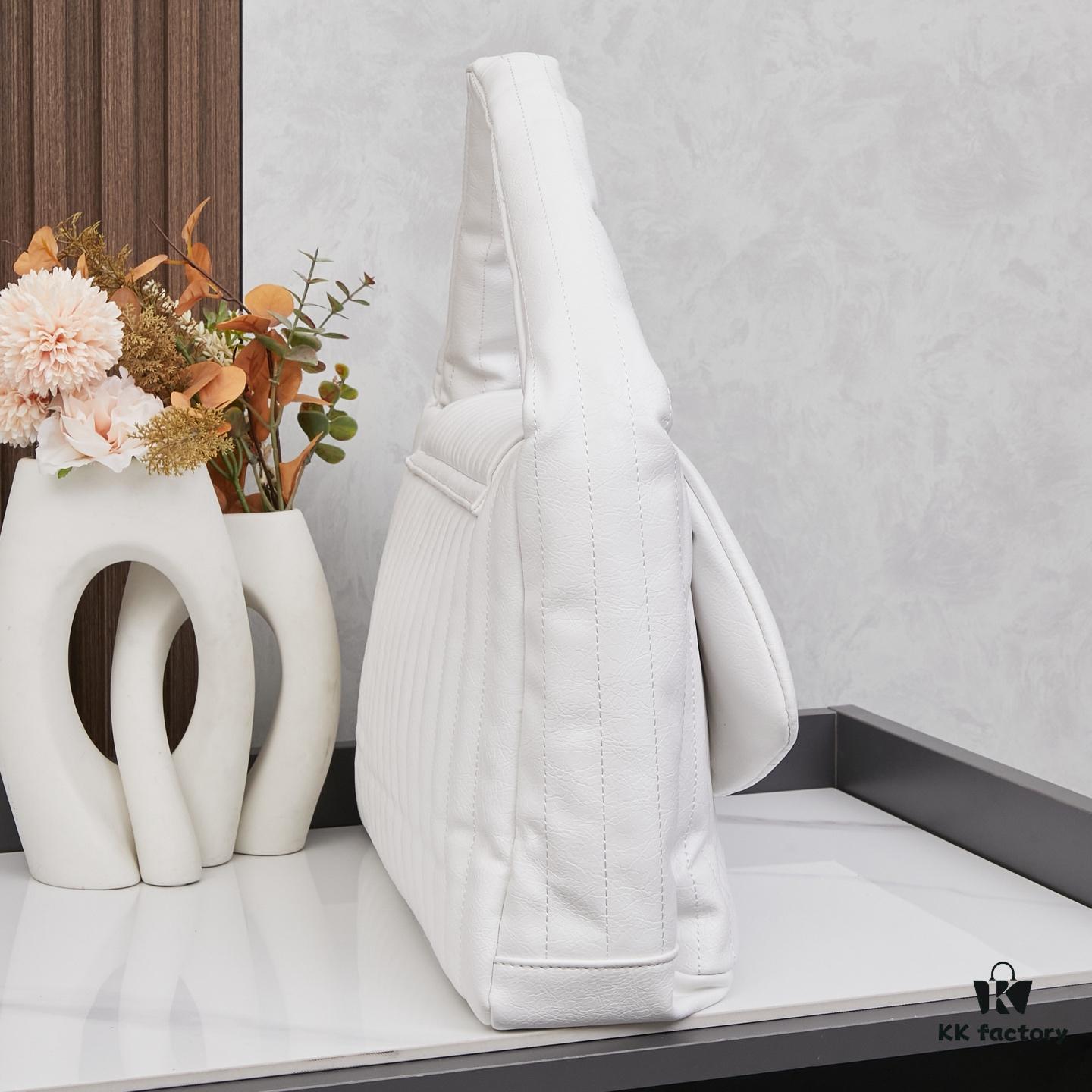 Large BALENCIAGA MONACO Top Handle Shoulder Bag