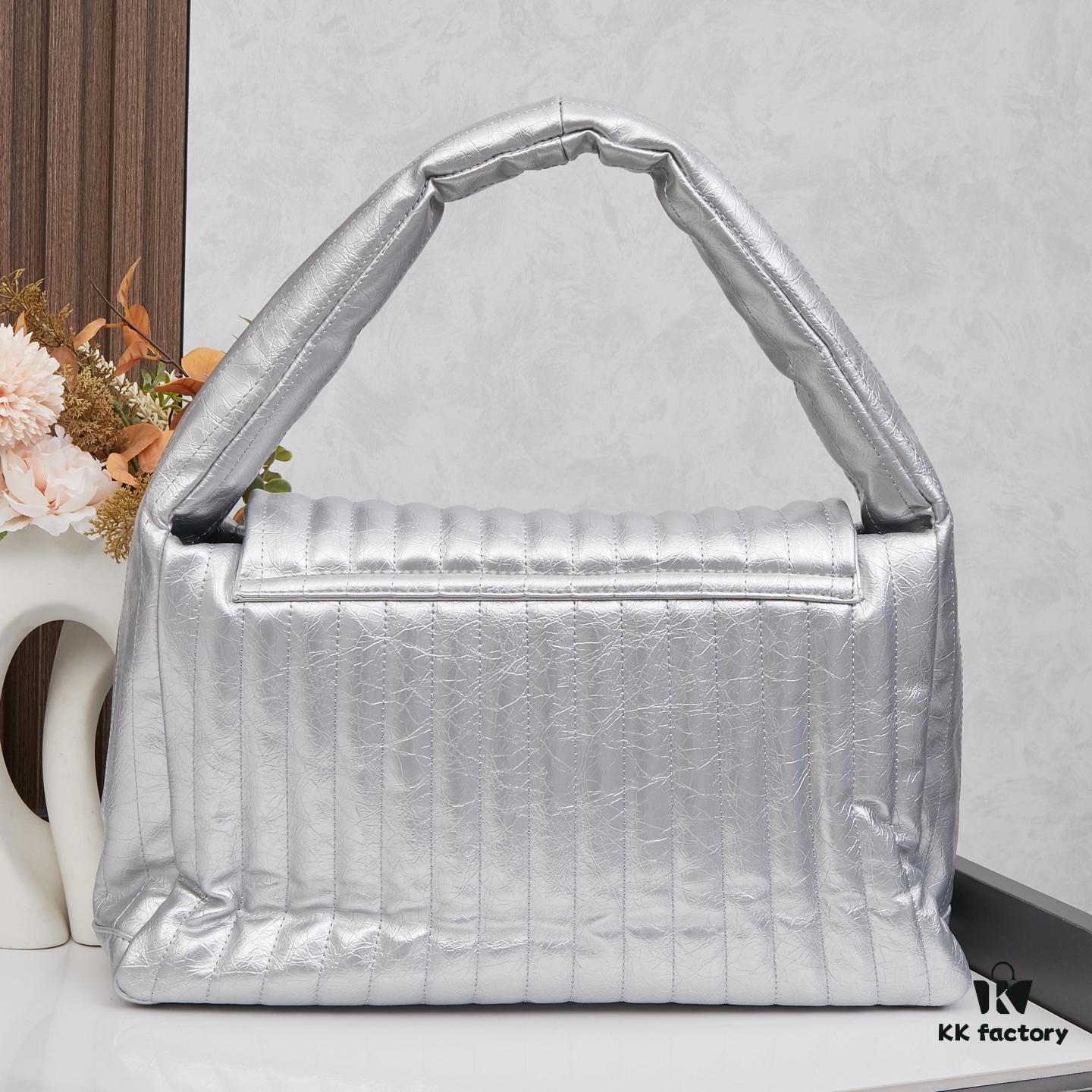 Large BALENCIAGA MONACO Handheld Shoulder Bag