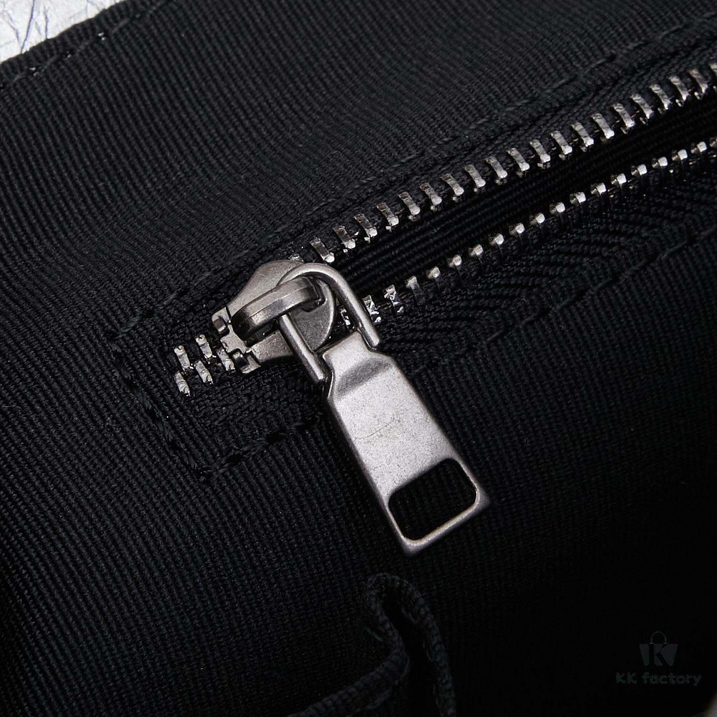 Large BALENCIAGA MONACO Handheld Shoulder Bag