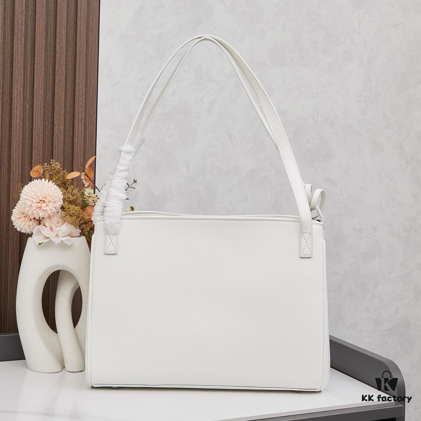 Balenciaga Rodeo Series with Box - Luxurious and Versatile Design