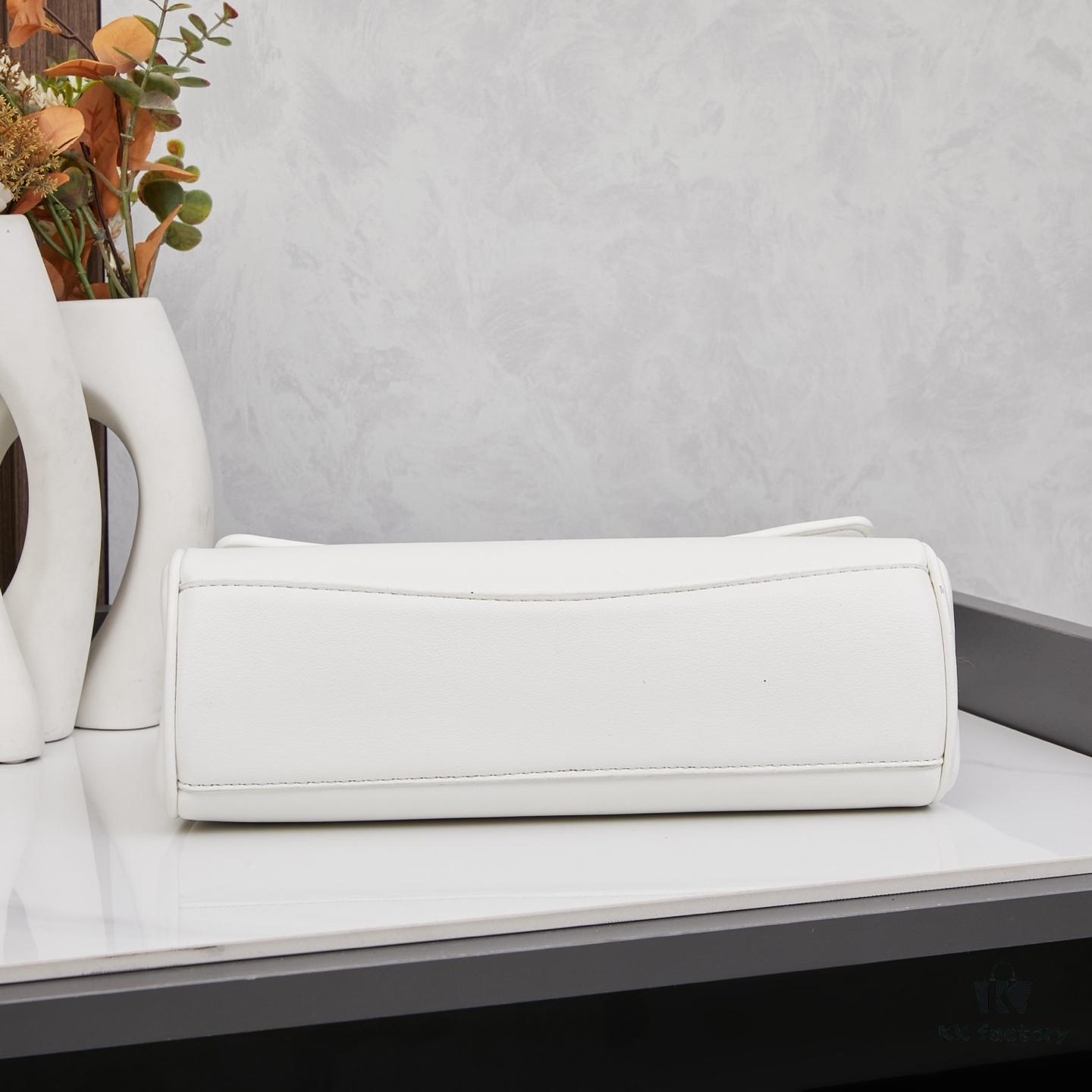 New Arrival BALENCIAGA Rodeo Nano Chain Bag in Cowhide - Black