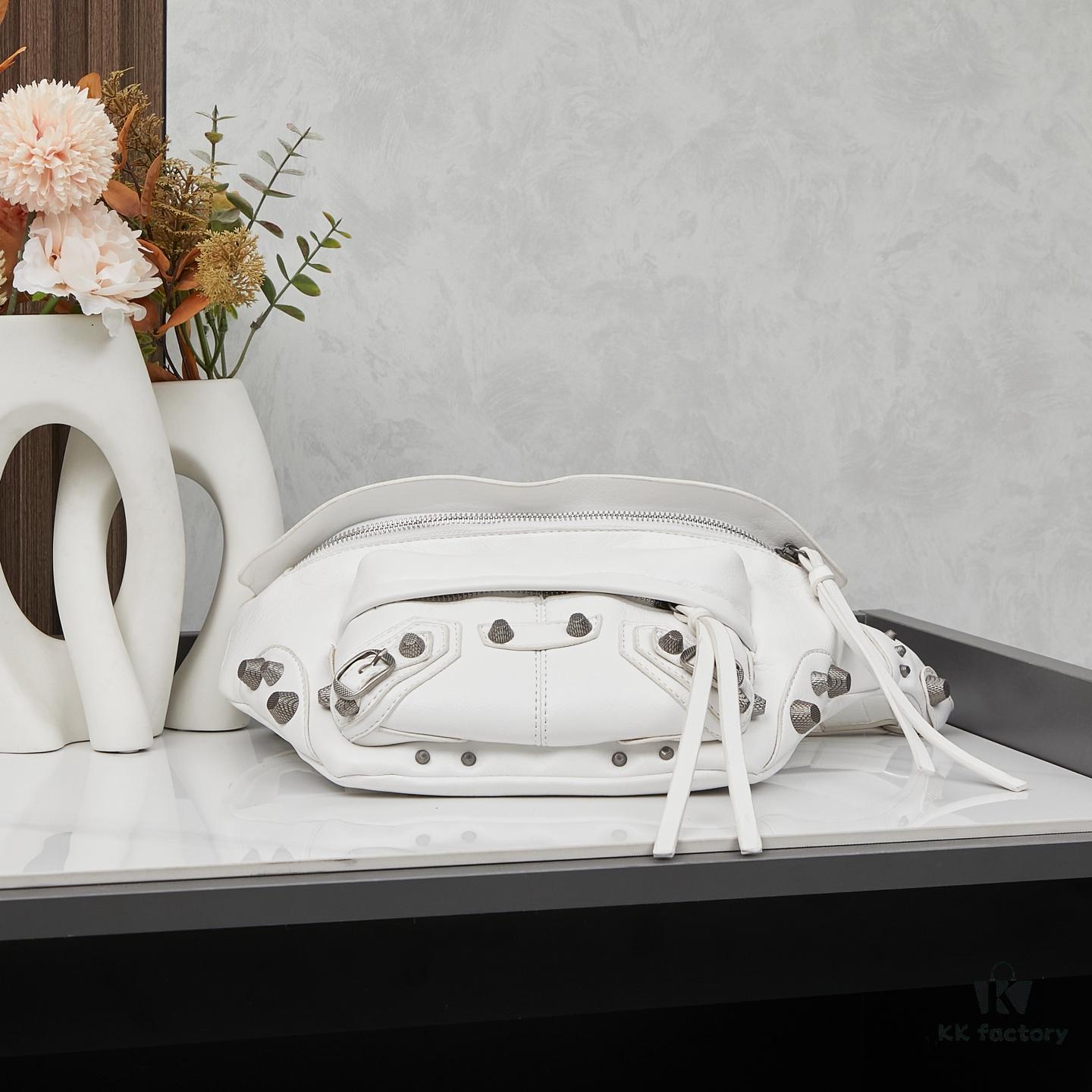 Balenciaga LE CAGOLE ||| LE CAGOLE MEN Medium Waist Bag in Black Fine-Grained Lambskin