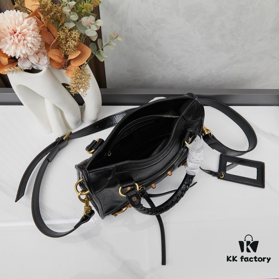 Small Gaint City Bag with Gold Buckle 💰 Including Box Balenciaga Motorcycle Bag