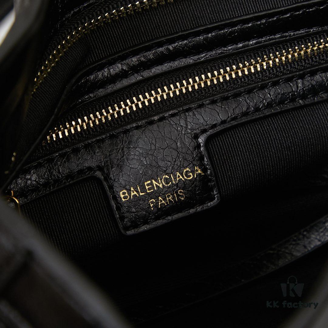 Small Gaint City Bag with Gold Buckle 💰 Including Box Balenciaga Motorcycle Bag