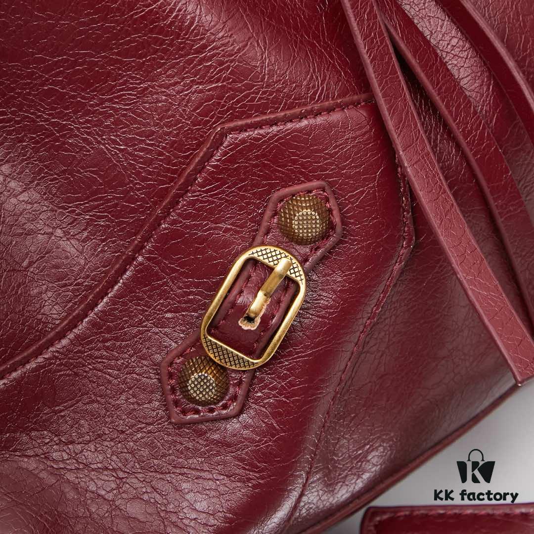 Large Gaint City Bag with Gold Buckle 💰 Including Box Balenciaga Motorcycle Bag