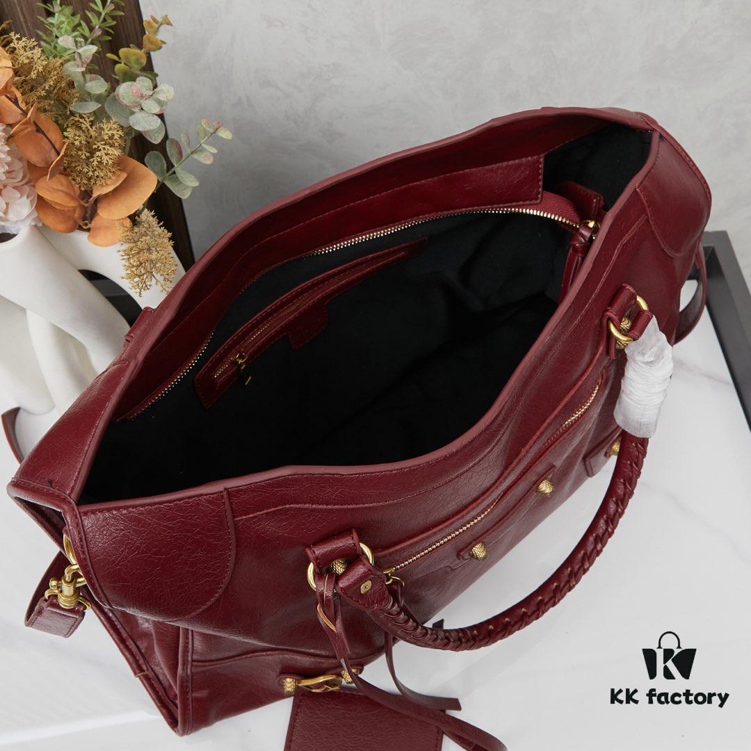 Large Gaint City Bag with Gold Buckle 💰 Including Box Balenciaga Motorcycle Bag