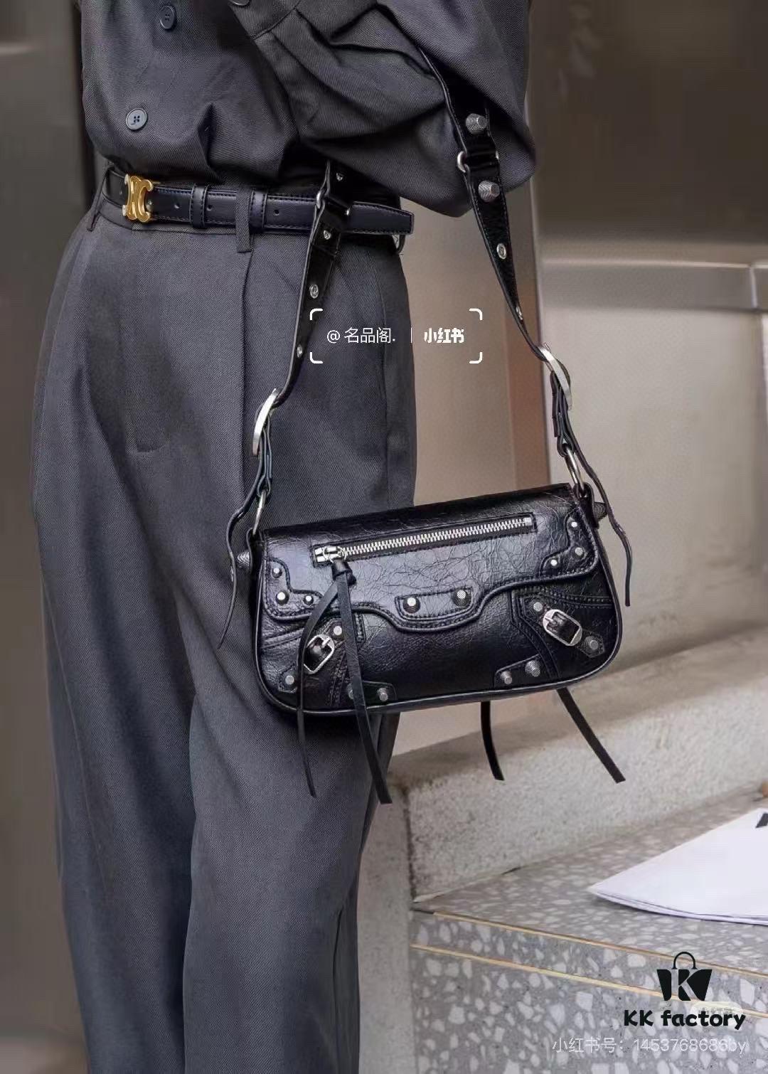 Balenciaga Le Cagole New Sling Bag - Italian Imported Leather, Minimalist Design, Practical Size 28x15x5