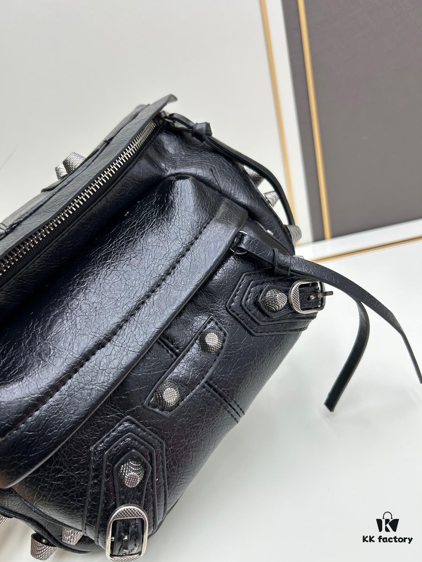 Balenciaga LE CAGOLE ||| LE CAGOLE MEN Medium Waist Bag in Black Fine-Grain Lambskin