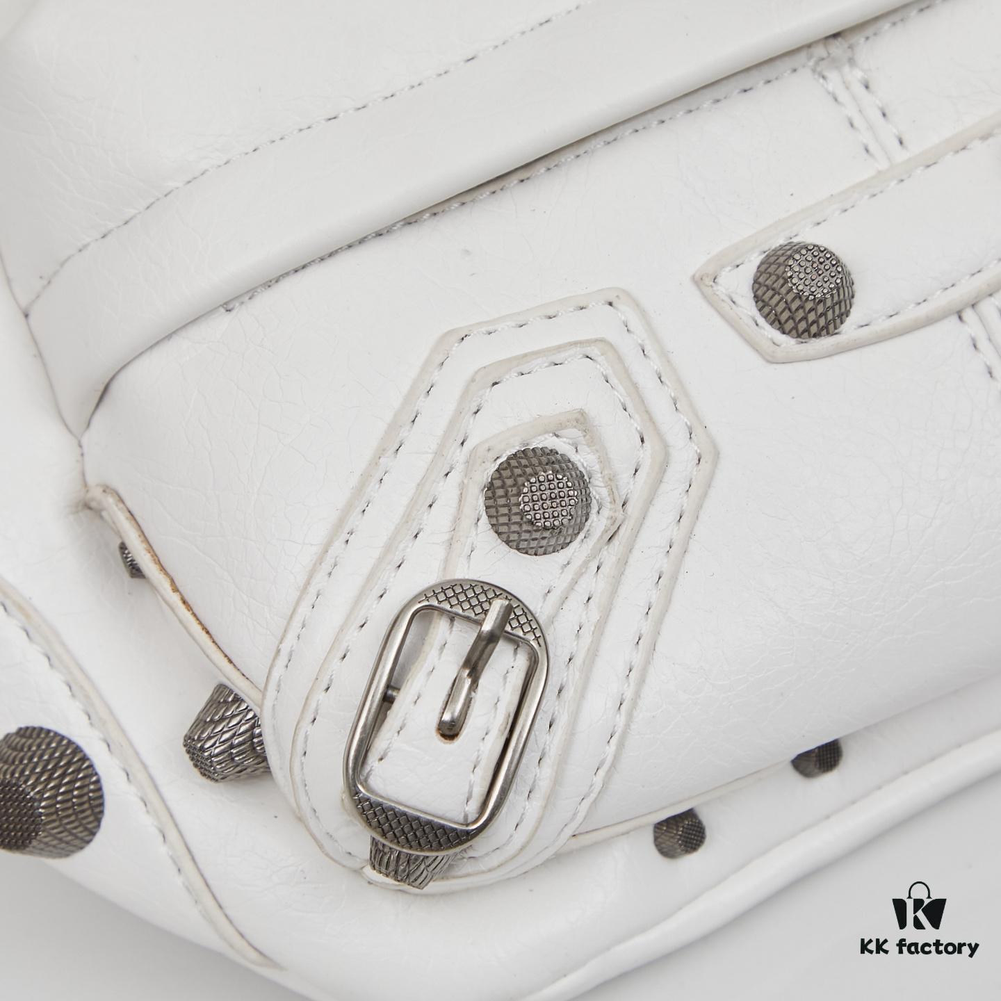 Balenciaga LE CAGOLE ||| LE CAGOLE MEN Medium Waist Bag in Black Fine-Grained Lambskin