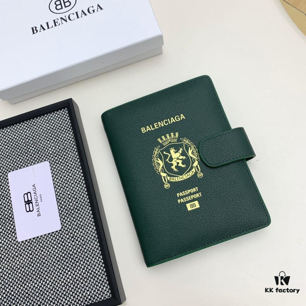 BALENCIAGA Notepad Secret Cabinet Style, Fine Smooth Material, Impeccable Craftsmanship with Built-in Card Slots and Dividers, Size 15x19x4cm