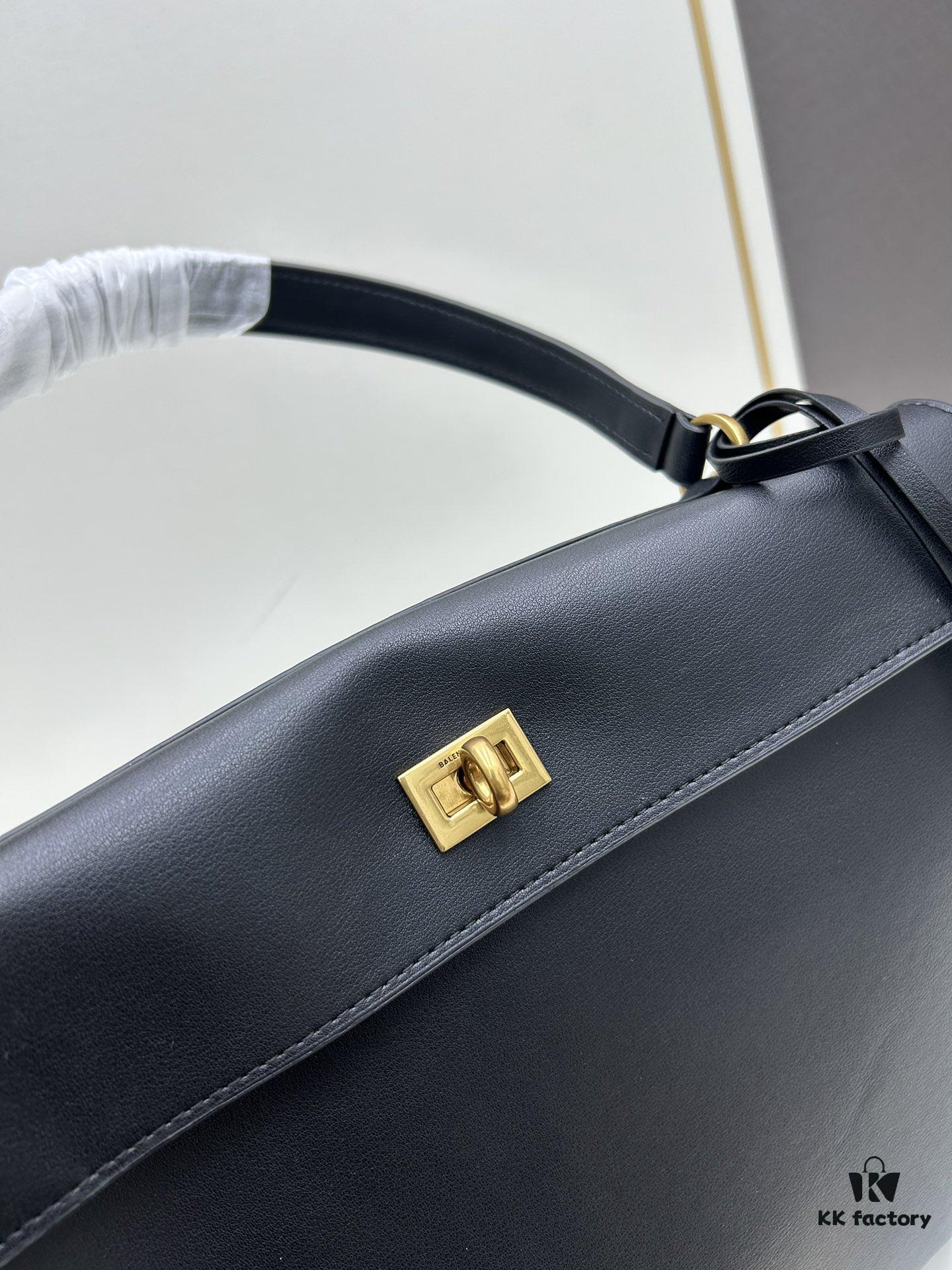 35cm Balenciaga Rodeo 🖤🖤