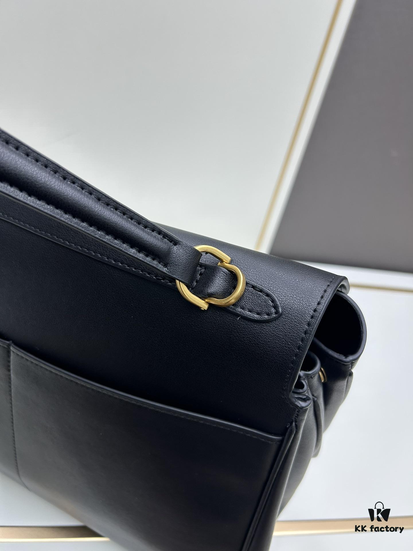 35cm Balenciaga Rodeo 🖤🖤