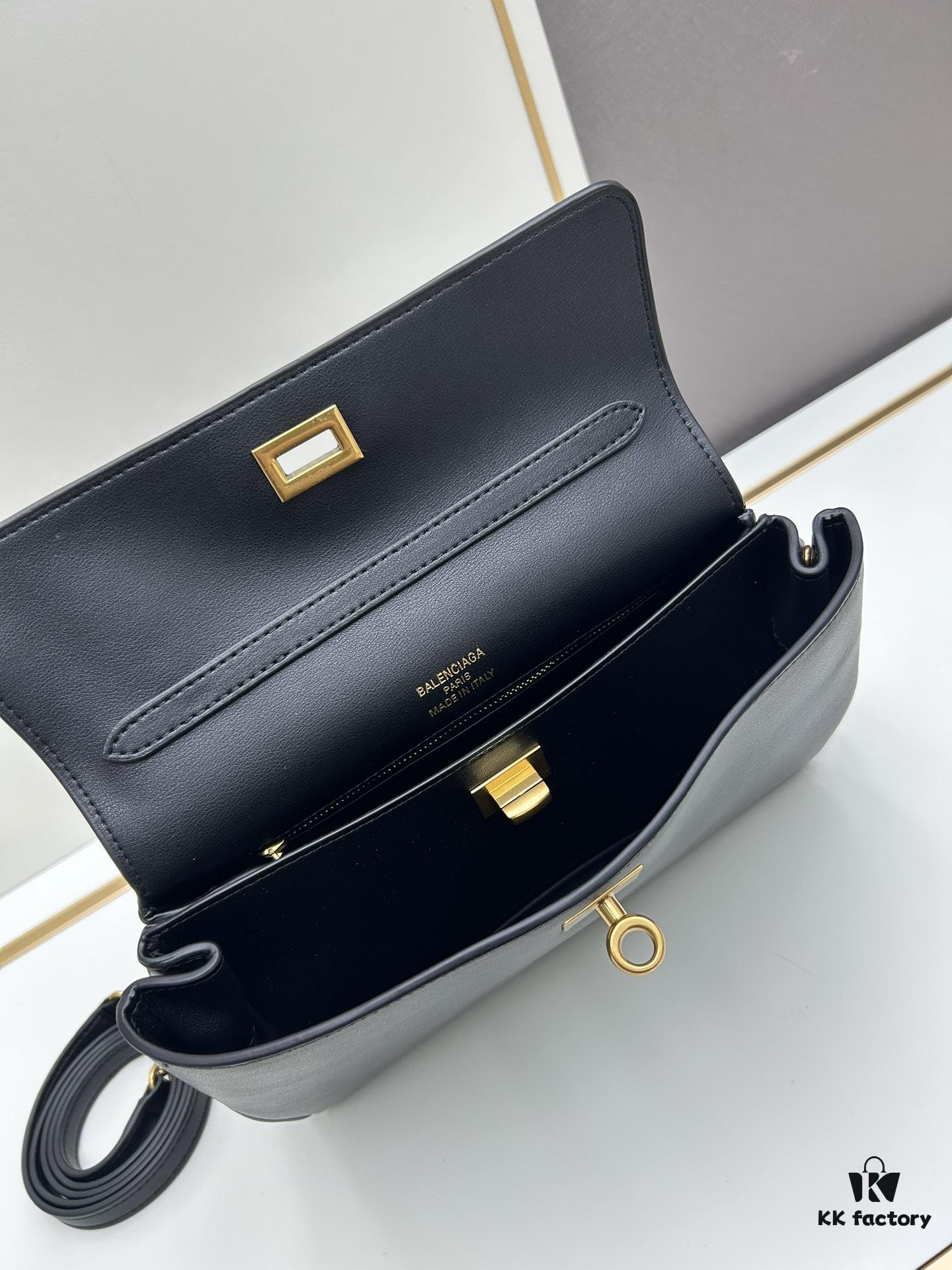 28cm Balenciaga Rodeo