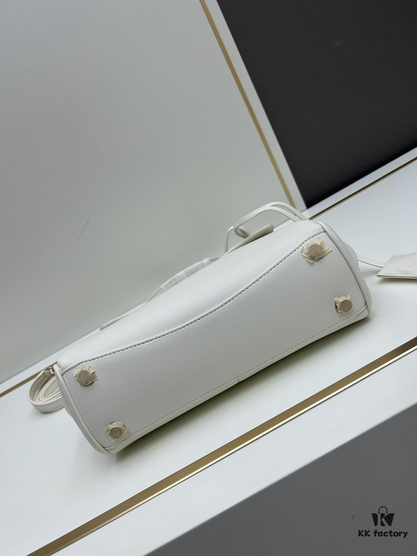 28cm Balenciaga Rodeo