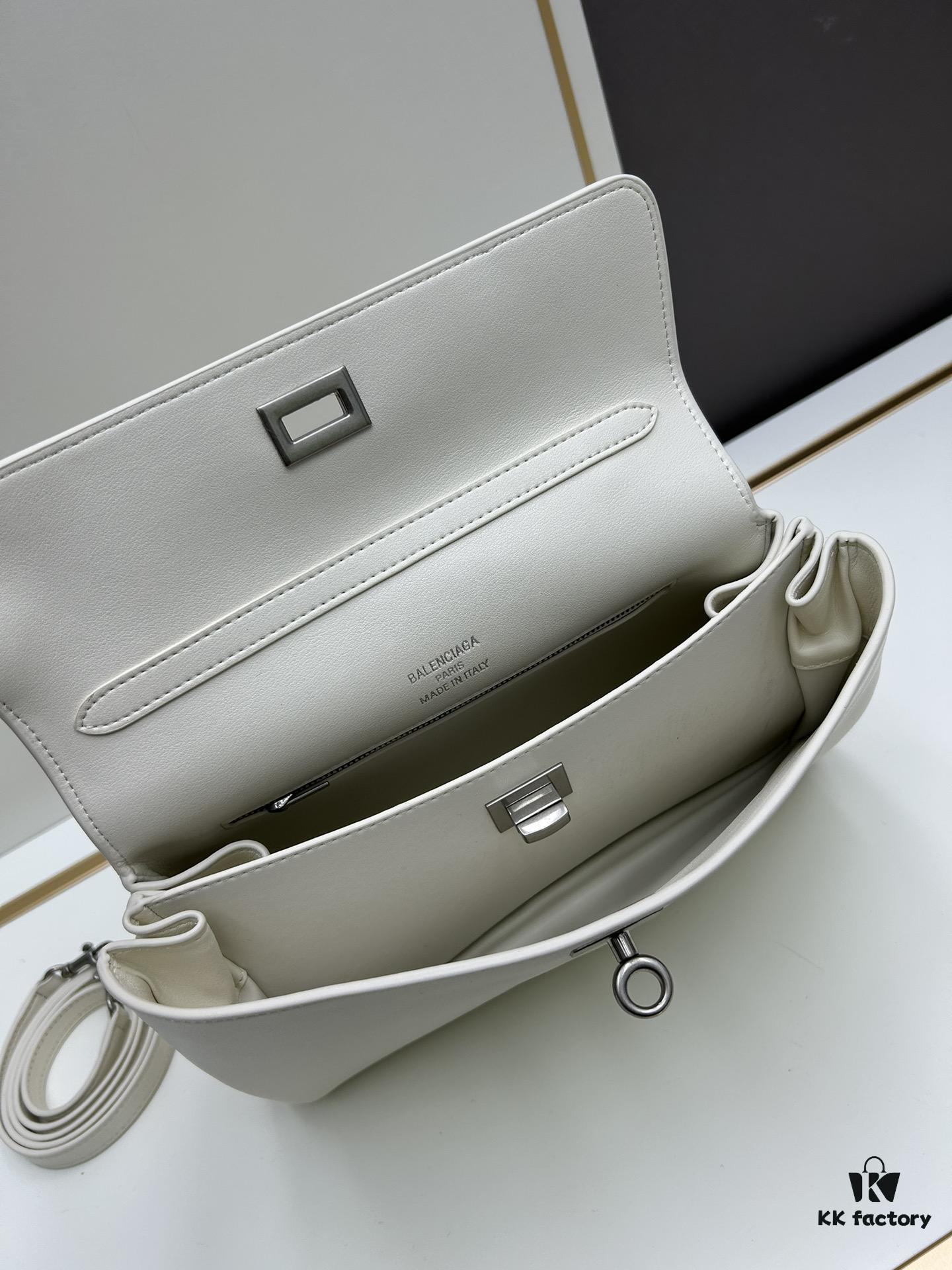 28cm Balenciaga Rodeo