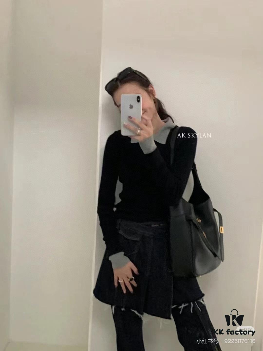 New Balenciaga Winter 24 Collection Re-See Shoulder Bucket Bag, Top-Grain Leather, Minimalist Luxury Design, Upcycled Motorbike Glove Handbag with Keychain Closure, Effortless Chic Style