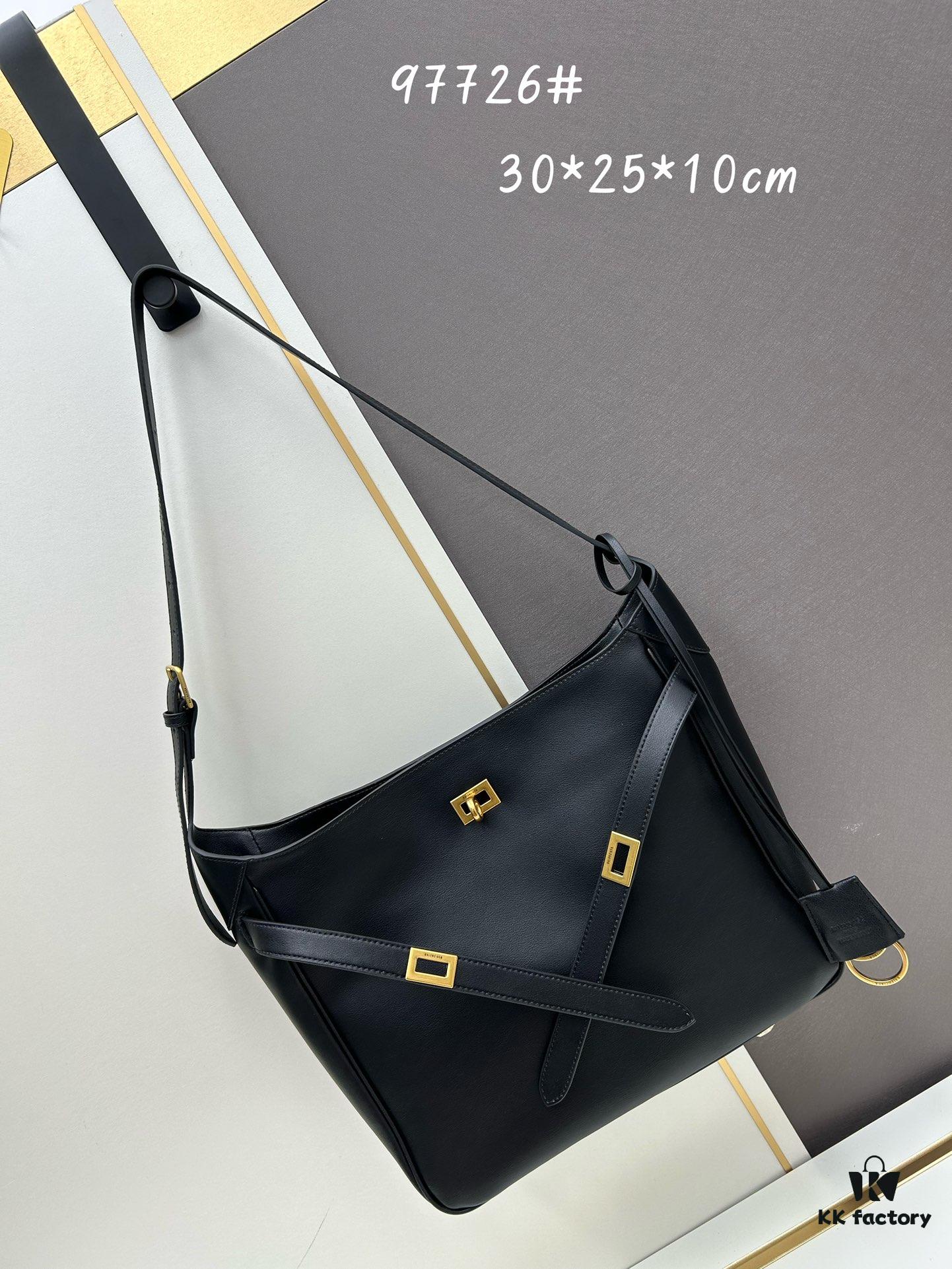 New Balenciaga Winter 24 Collection Re-See Shoulder Bucket Bag, Full-Grain Leather, Minimalist Luxury Design, Upcycled Motorbike Glove Handbag with Keyring Closure, Effortlessly Chic Oversized Style